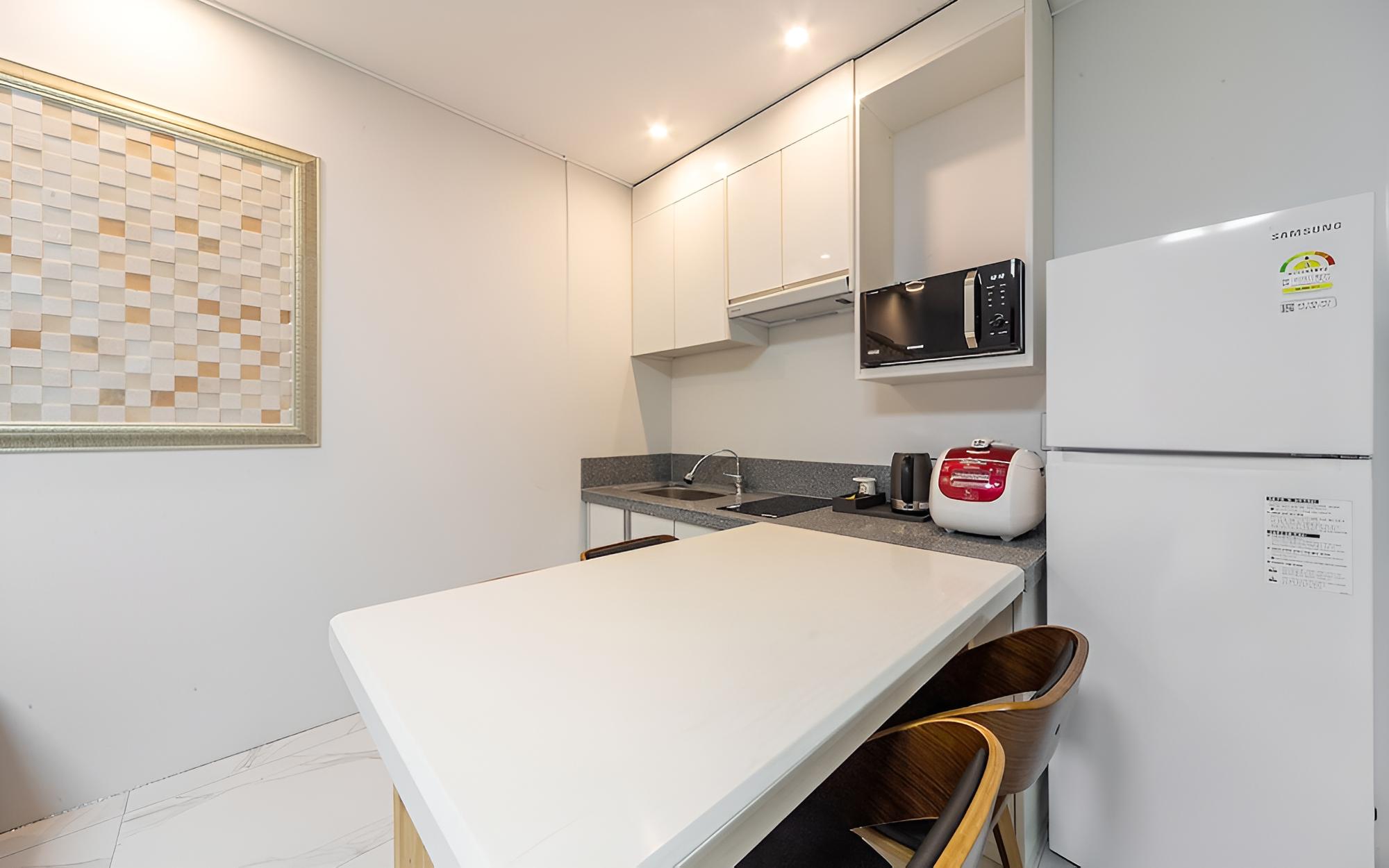 Room (Pension Hamel Lighthouse (Cooking Roo)