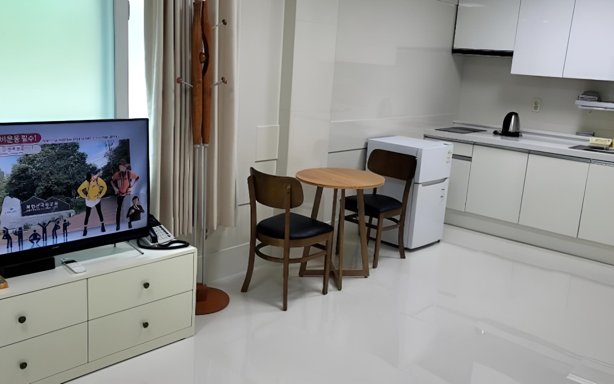 Room (Room 101 (Cookable))