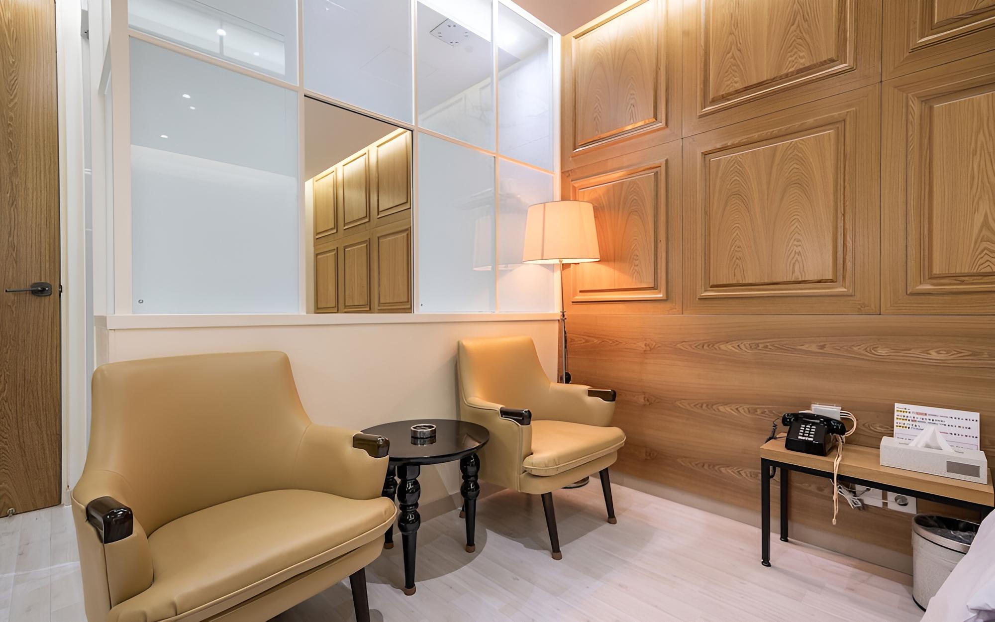 Room (Standard B1) - Photo 4