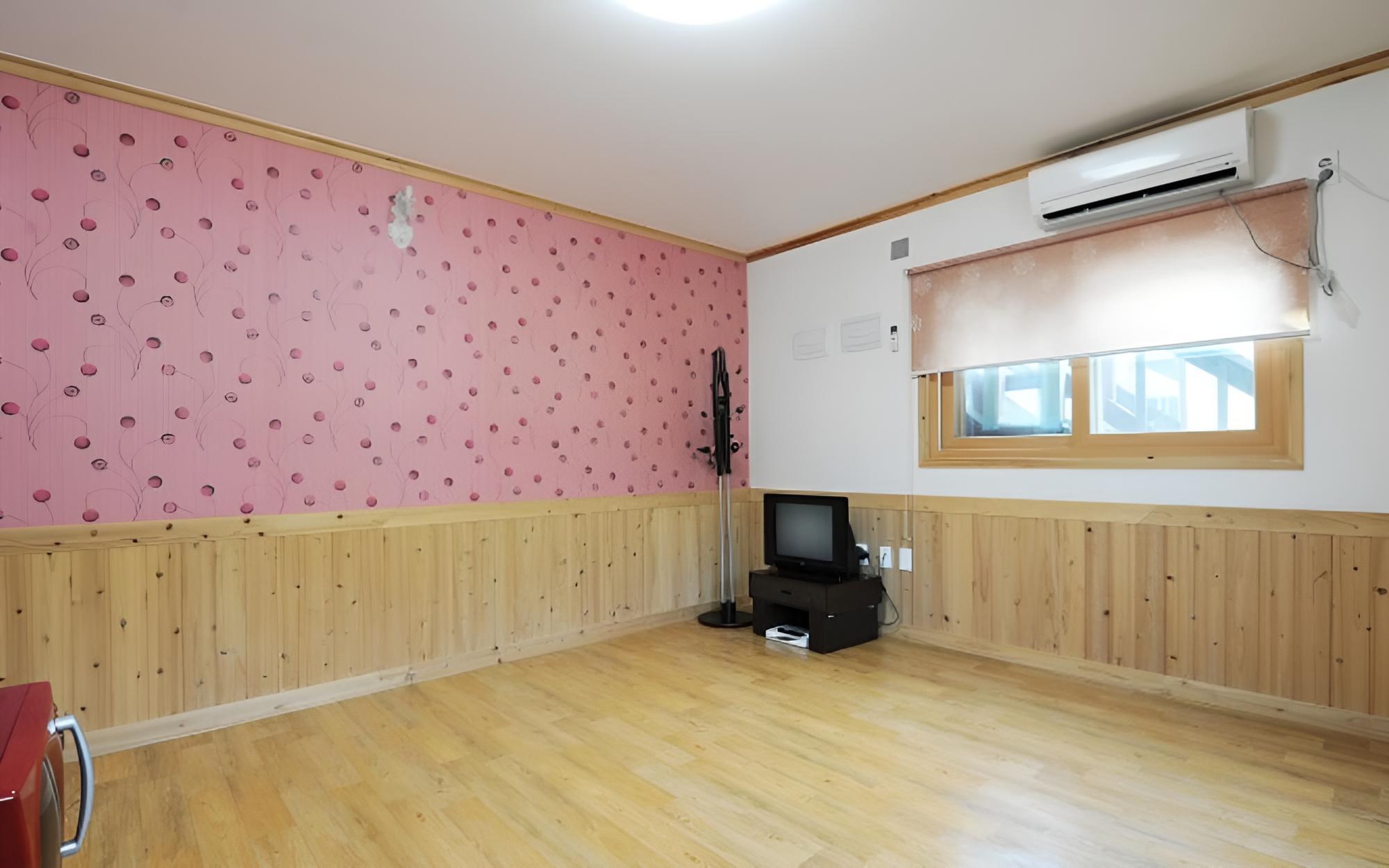 Room (Cotton)