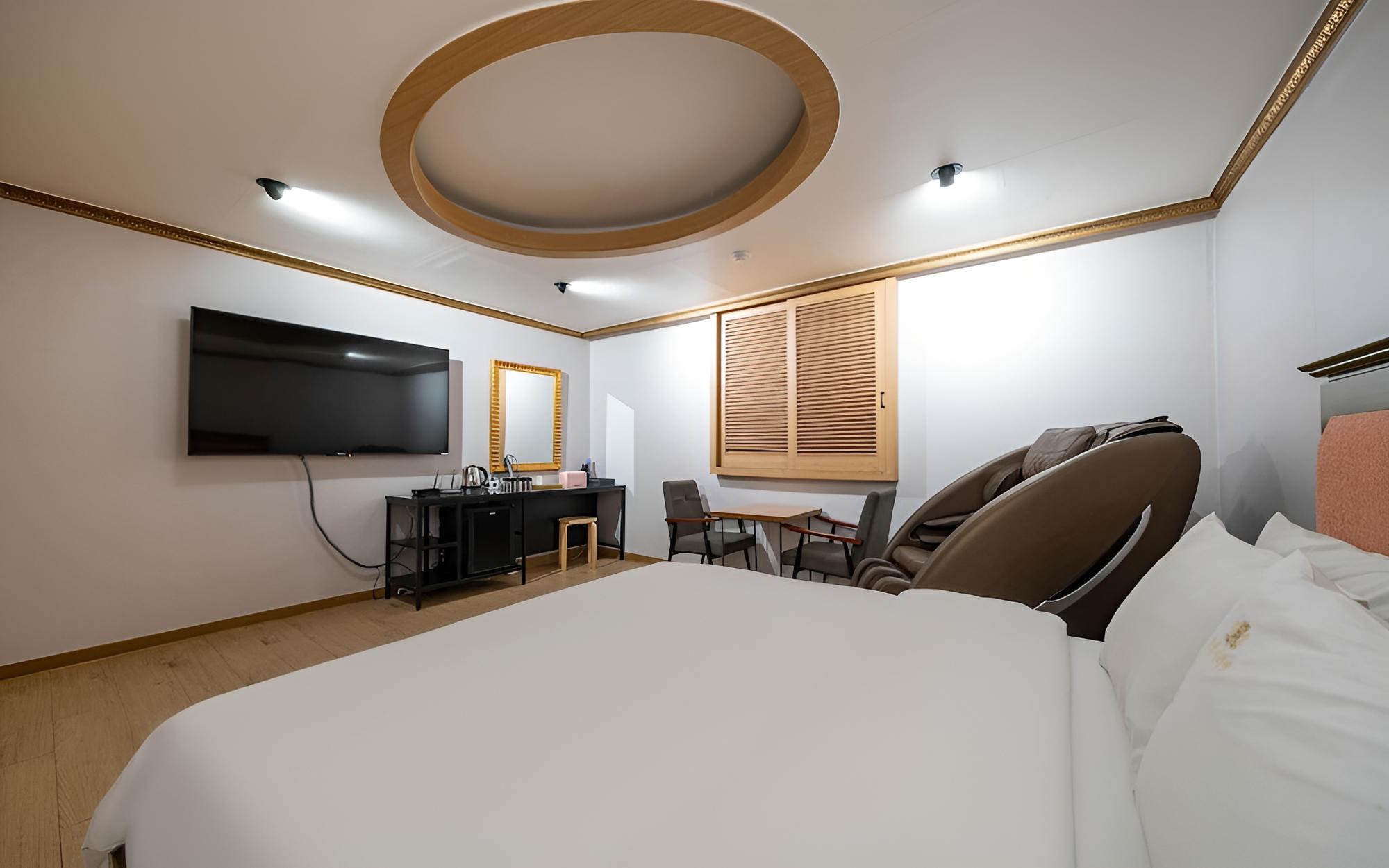 Room (VIP) - Photo 4