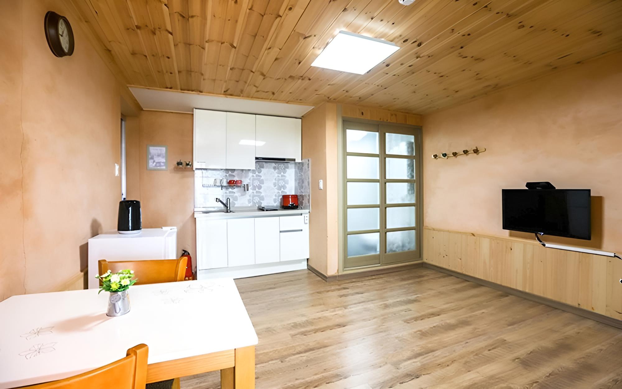 Room (Darae (Ocean View))