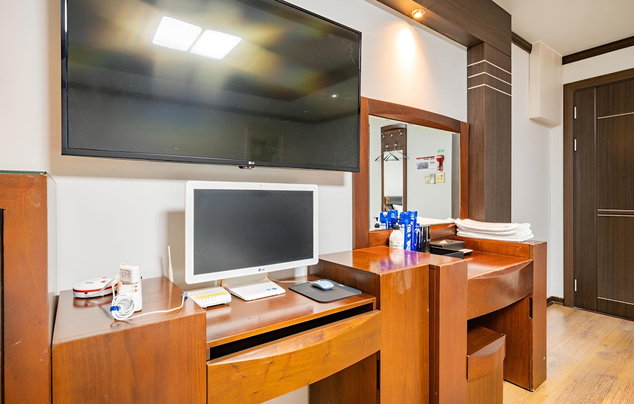 Room (Special Room) - Photo 5