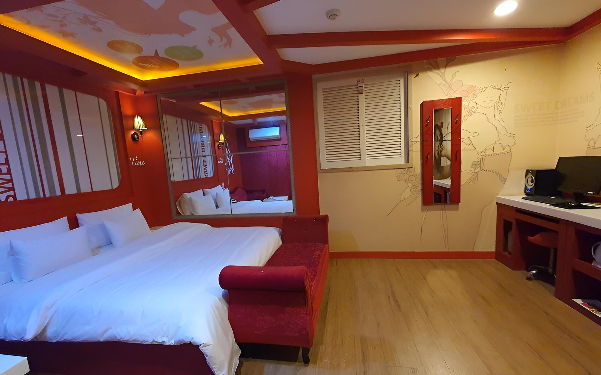 Room (Deluxe (Ocean View))