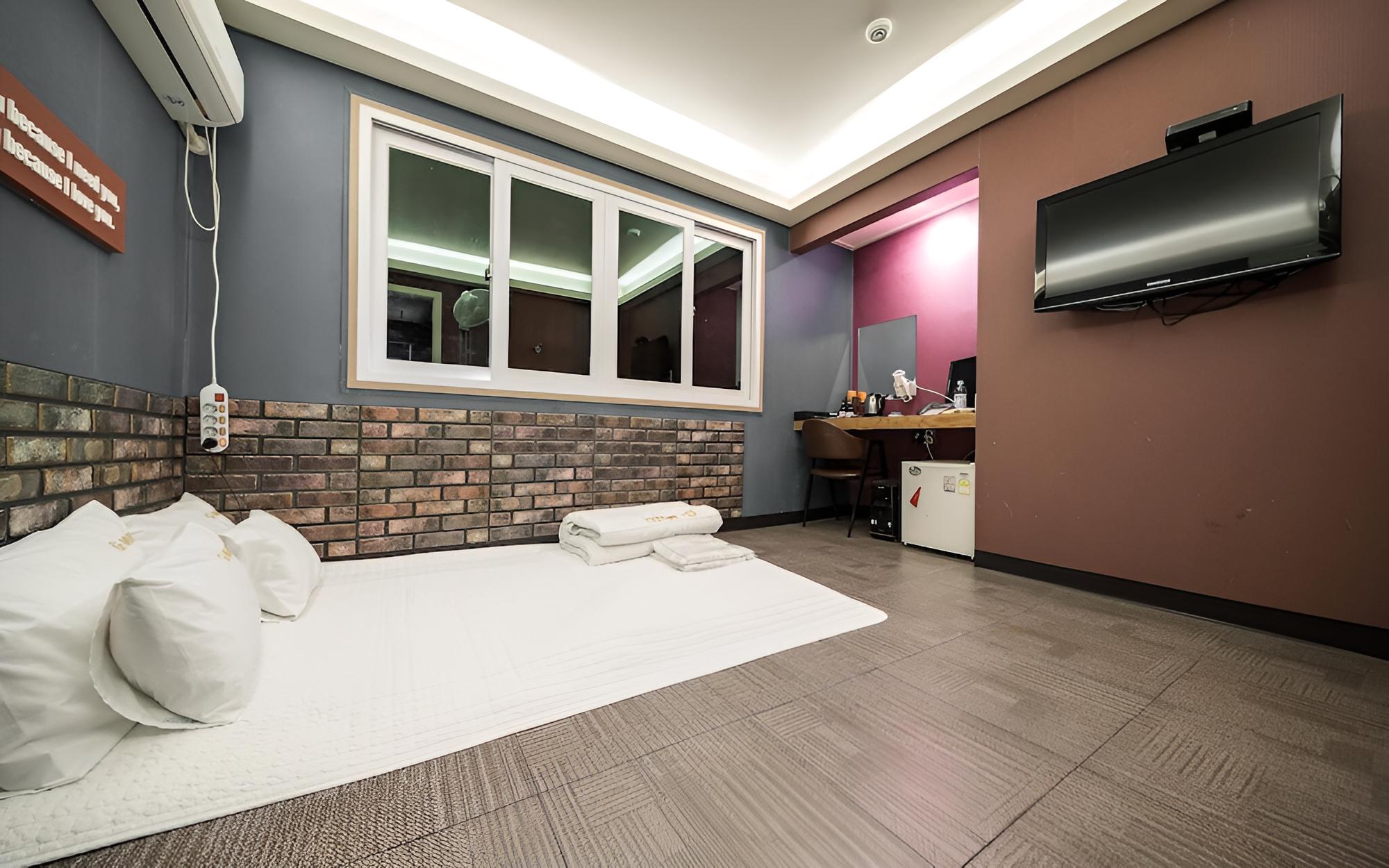 Room (On-dol)