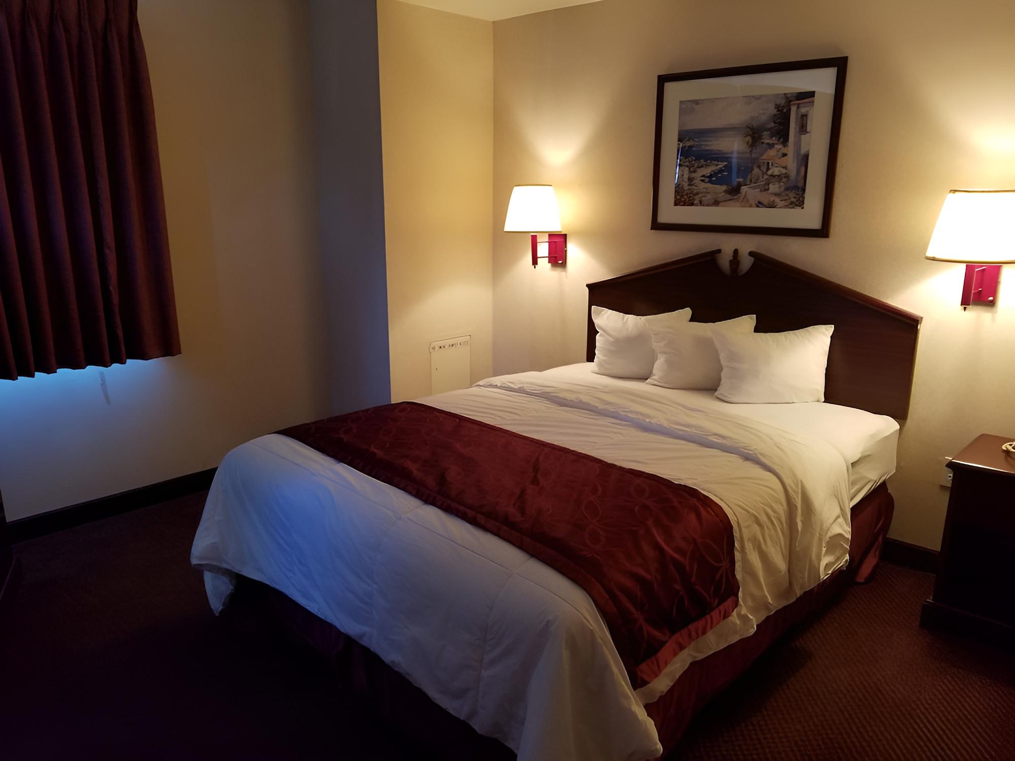 Family Suite, 2 Bedrooms, 3 Queens Non Smoking