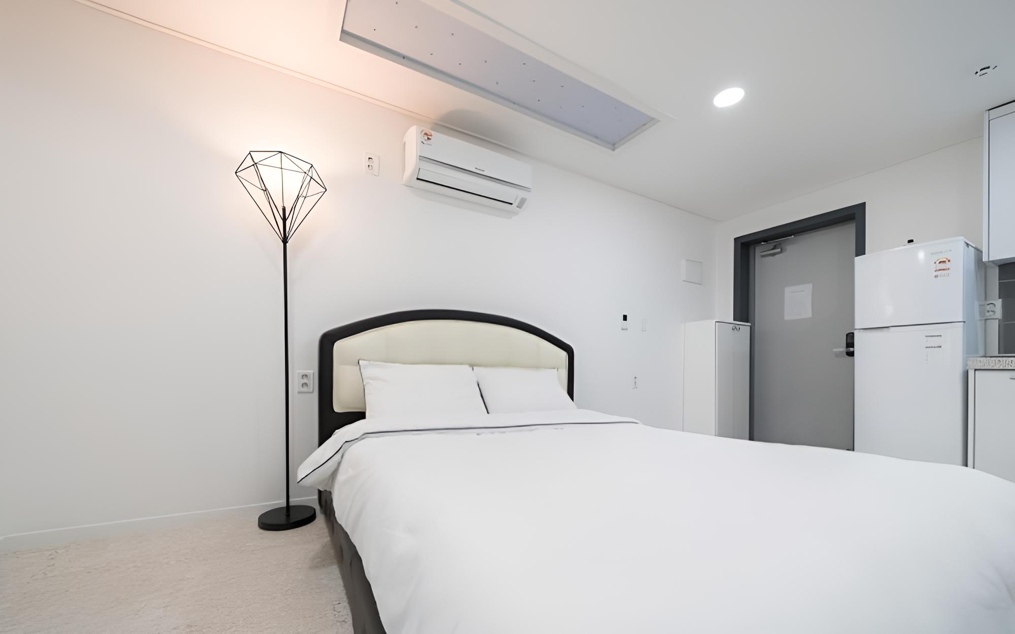 Room (Bed room 4 (free use of outdoor lukew)