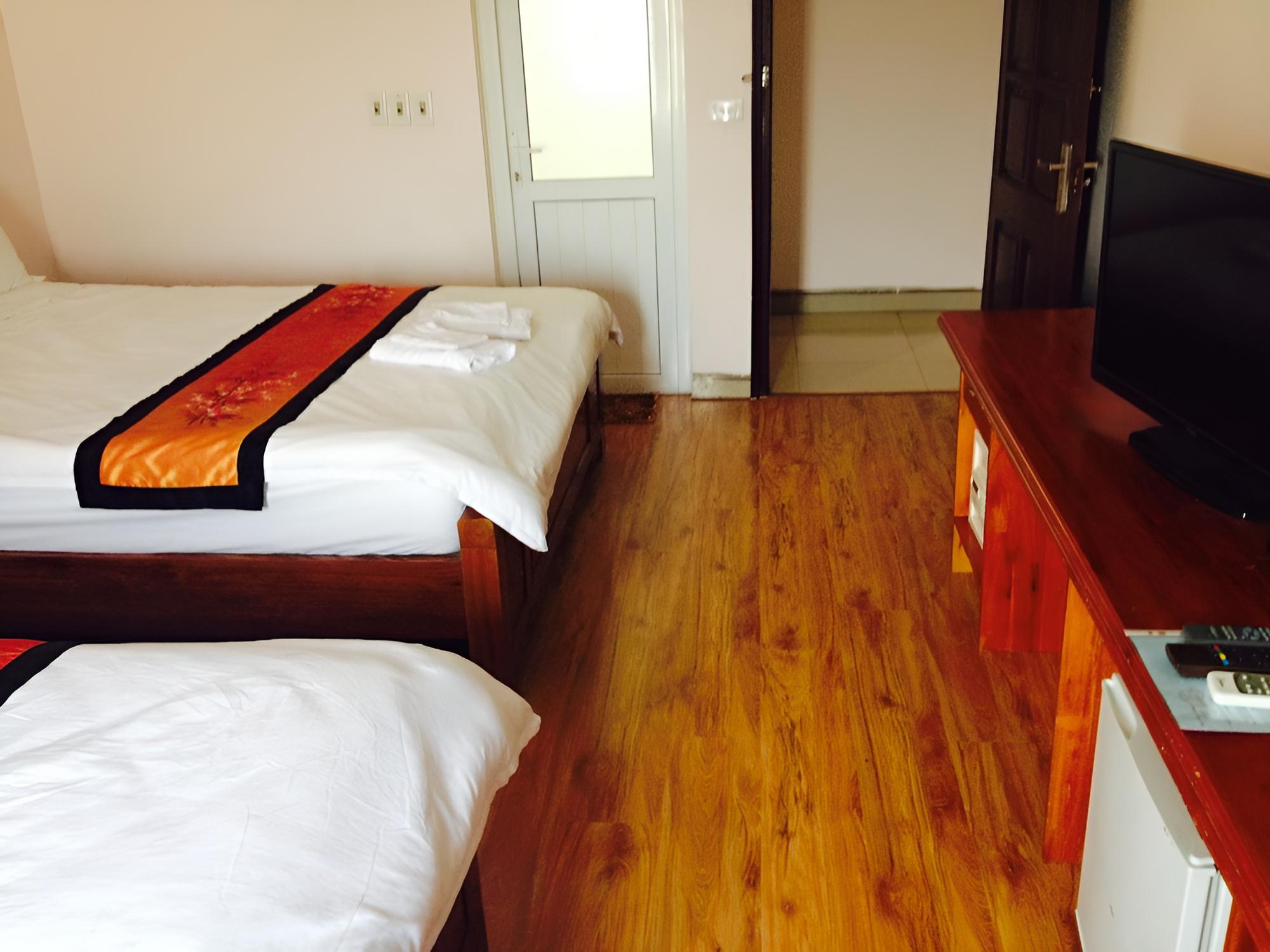 Family Room (Free One Way Airport Pick-up)
