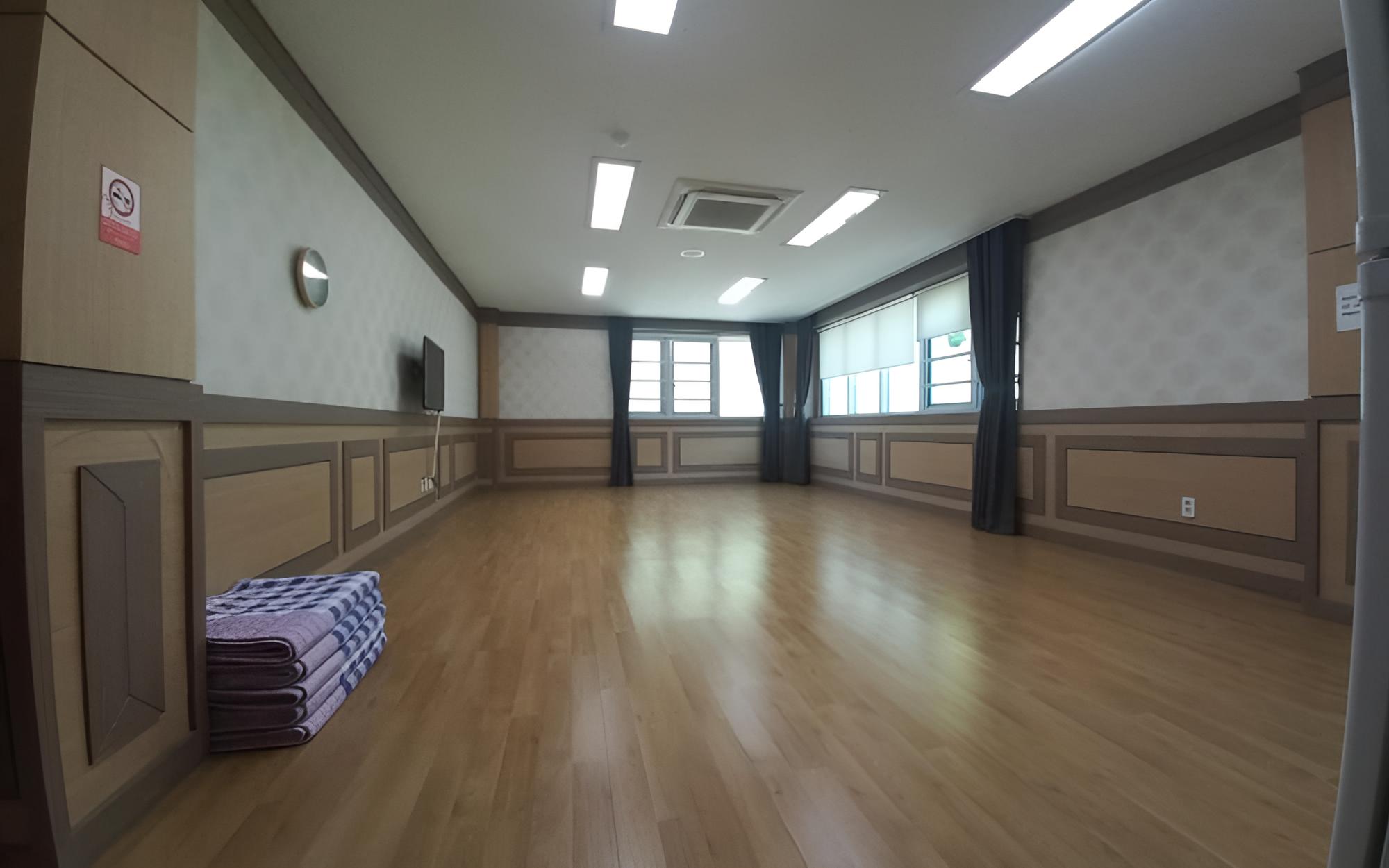 Room (Garijeom) - Photo 5