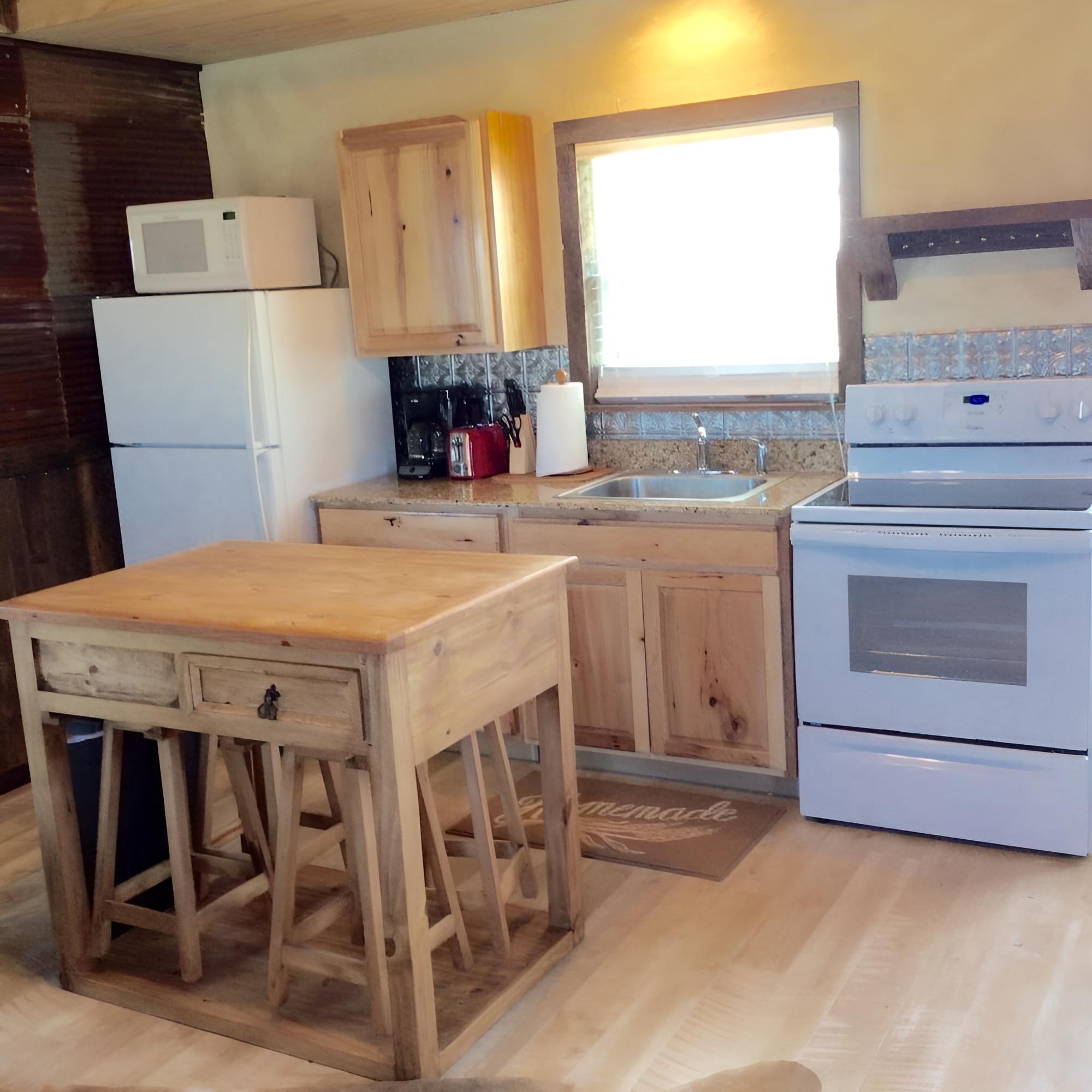 Bunkhouse Cabin 2 photo 1