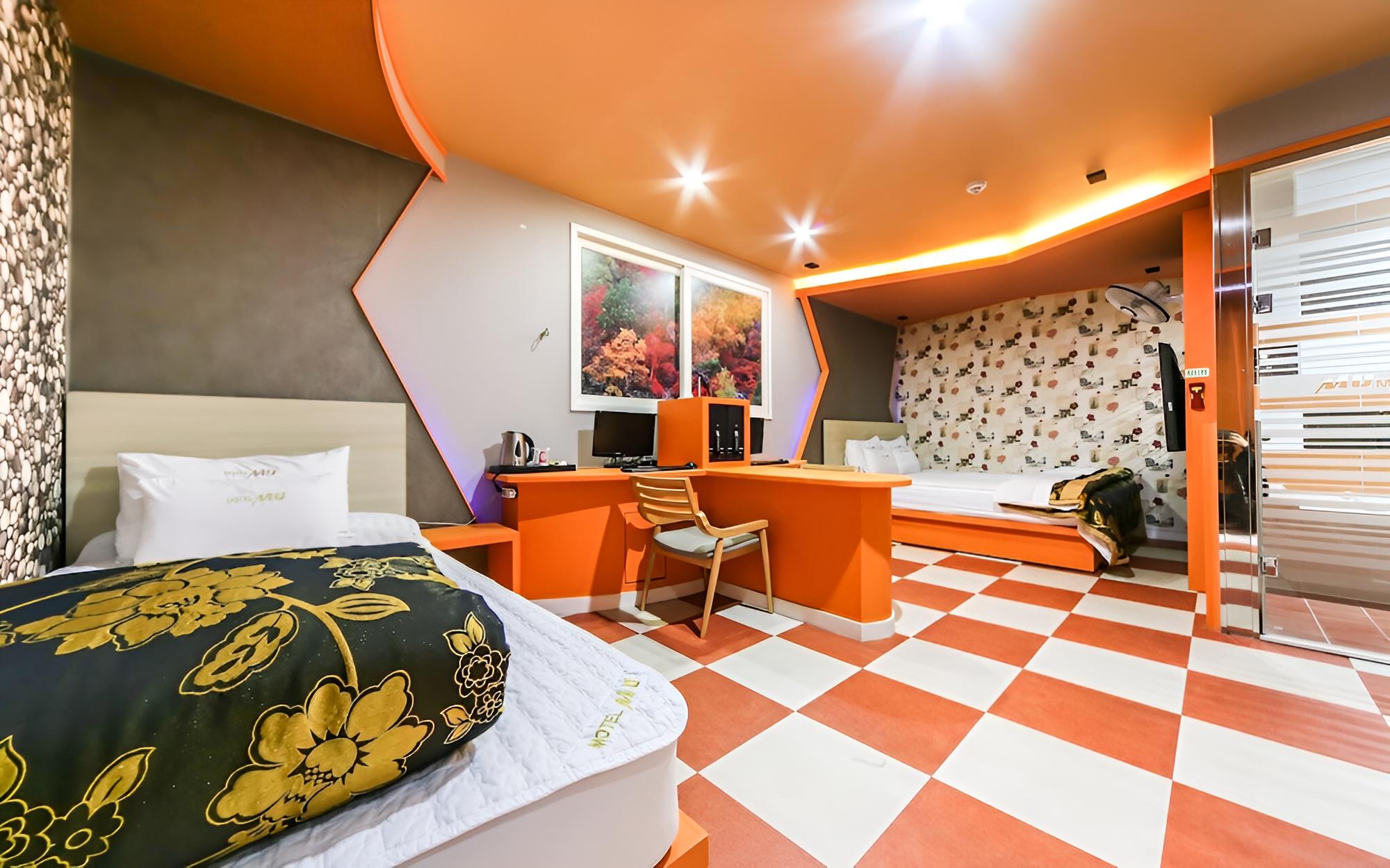 Room (Twin-Special Room (styler available))