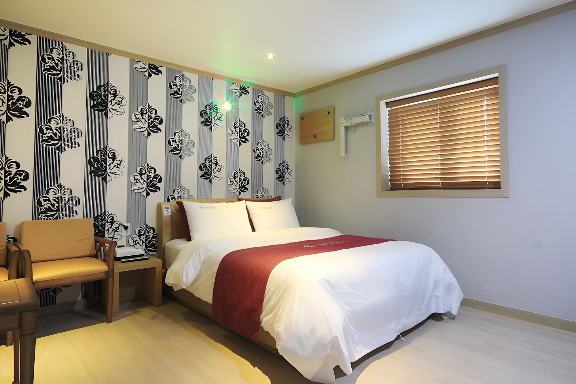 Room (Special Room)