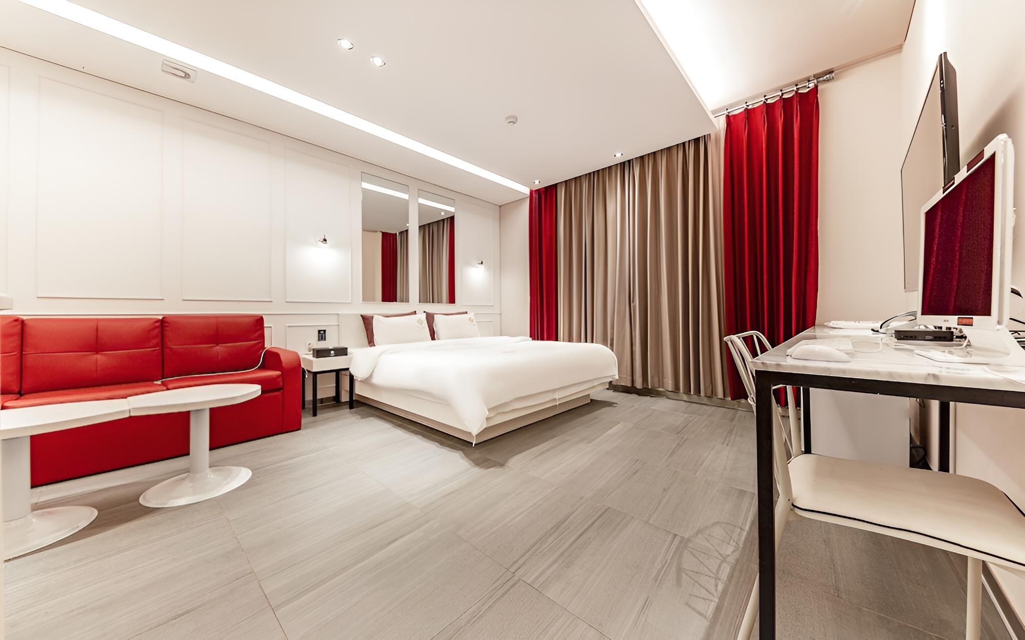 Room (Standard room)