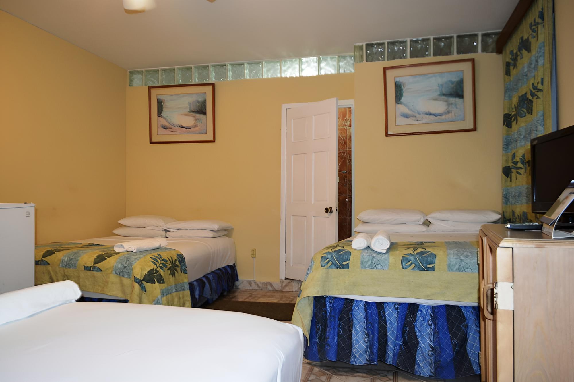 Standard Room, Multiple Beds