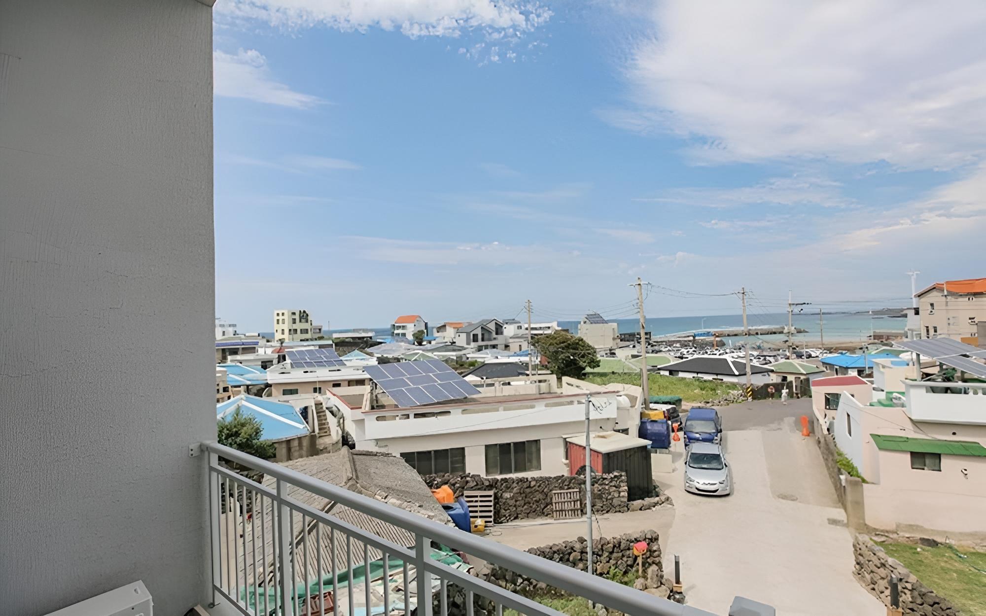 Room (Room 201 (Ocean View)) photo 1
