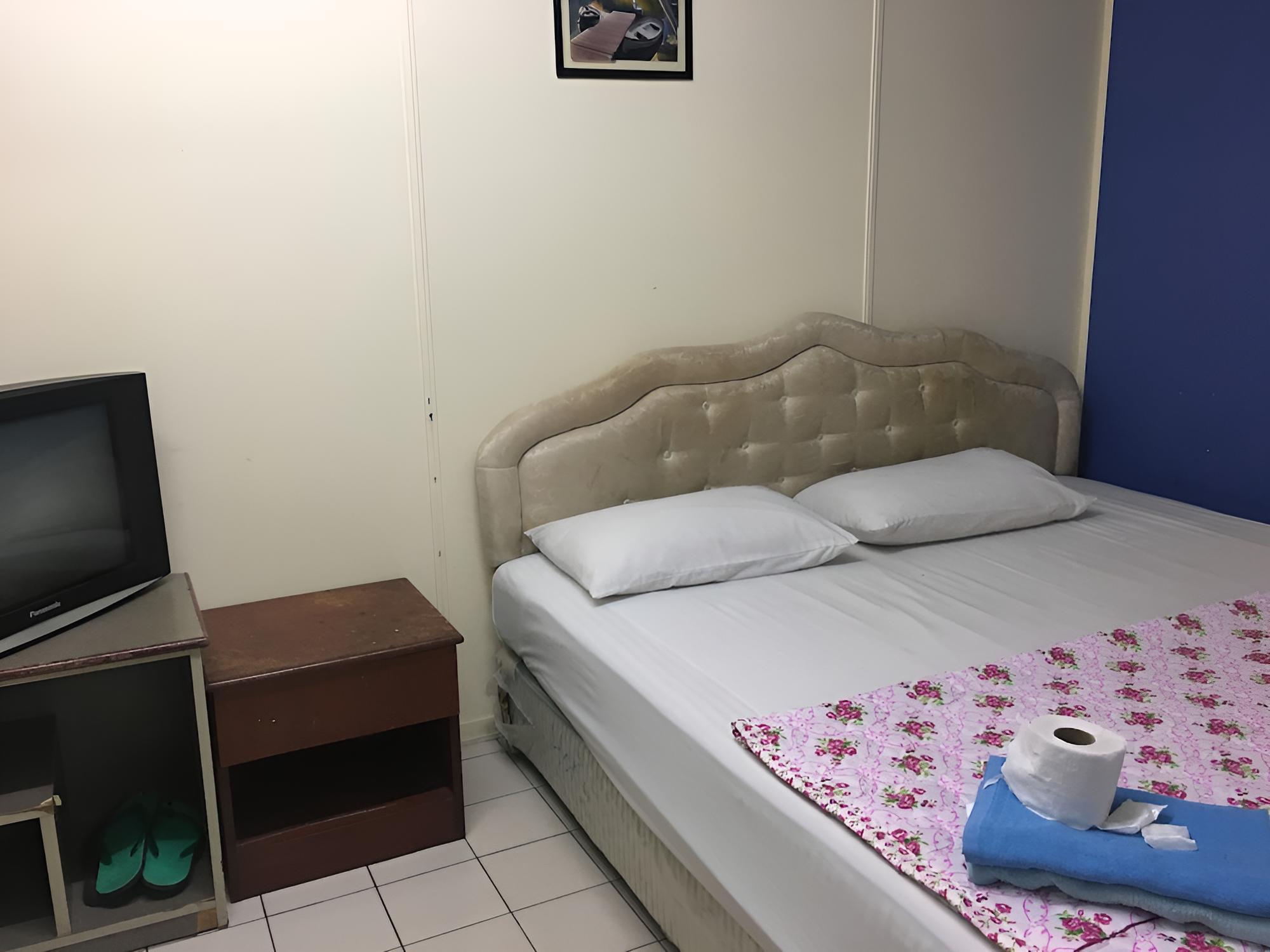 Double Room, 1 Queen Bed photo 3