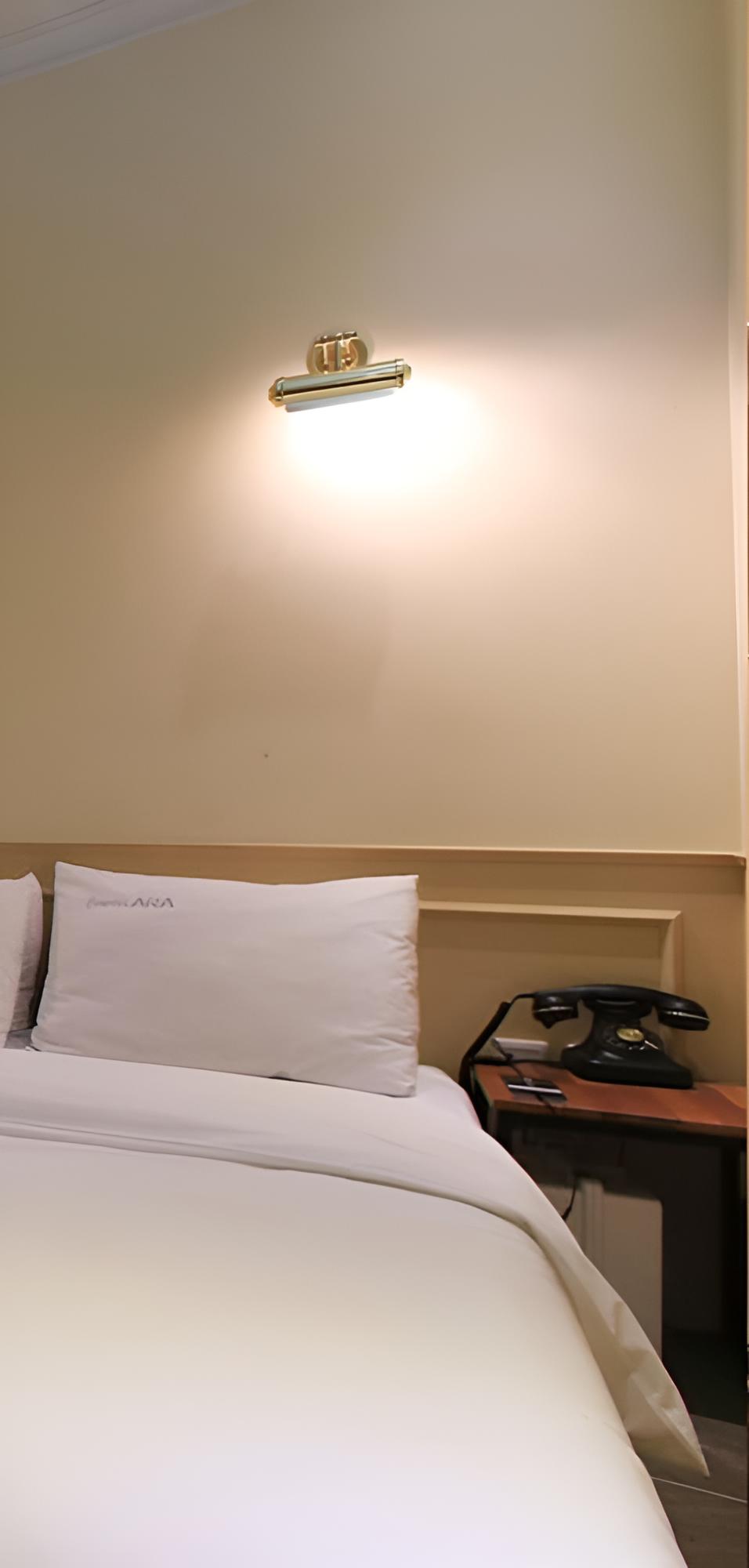 Room (Pre-parking service (Netflix TVING Wa)