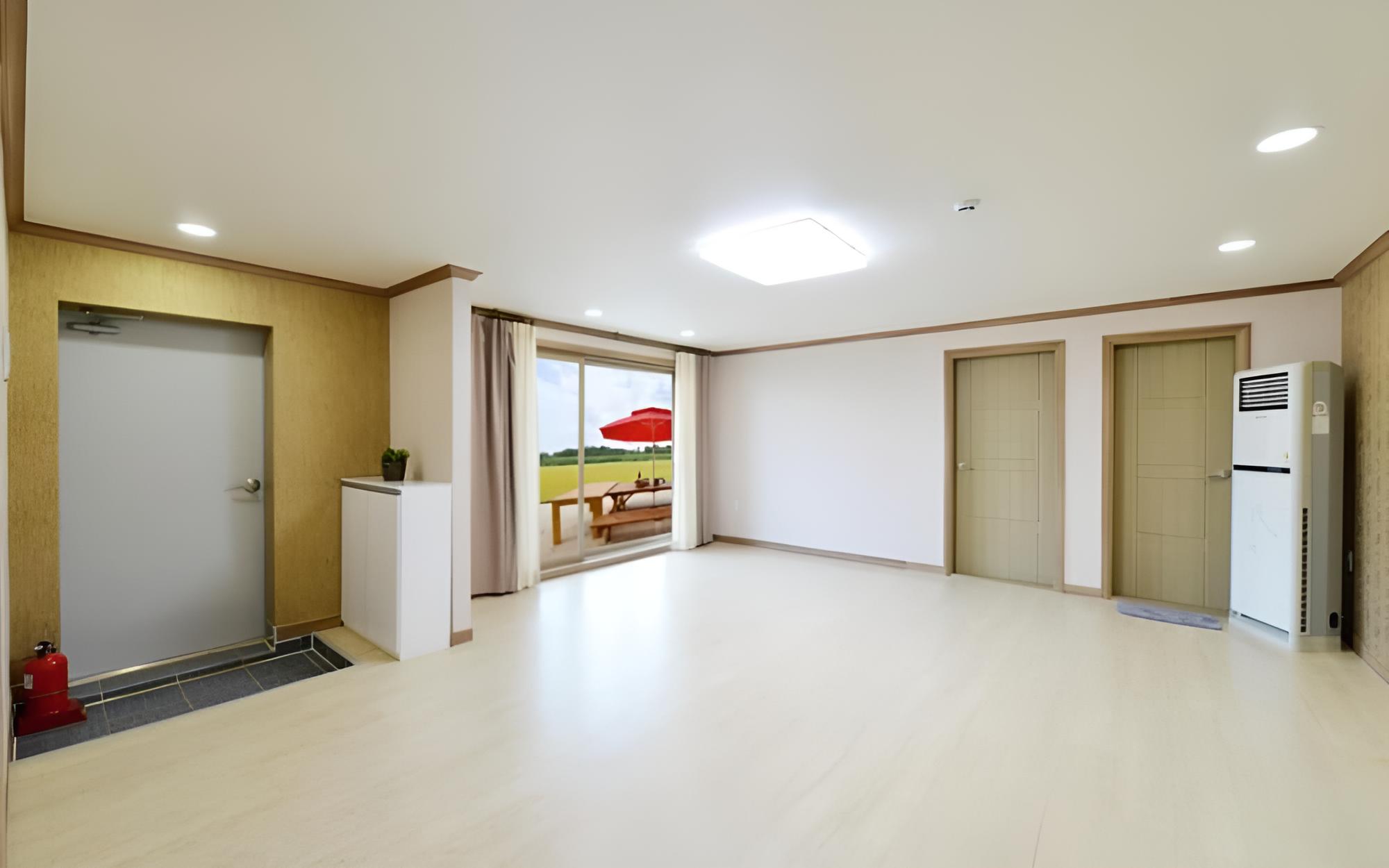 Room (Daechae (Building C101 Group)) photo 2