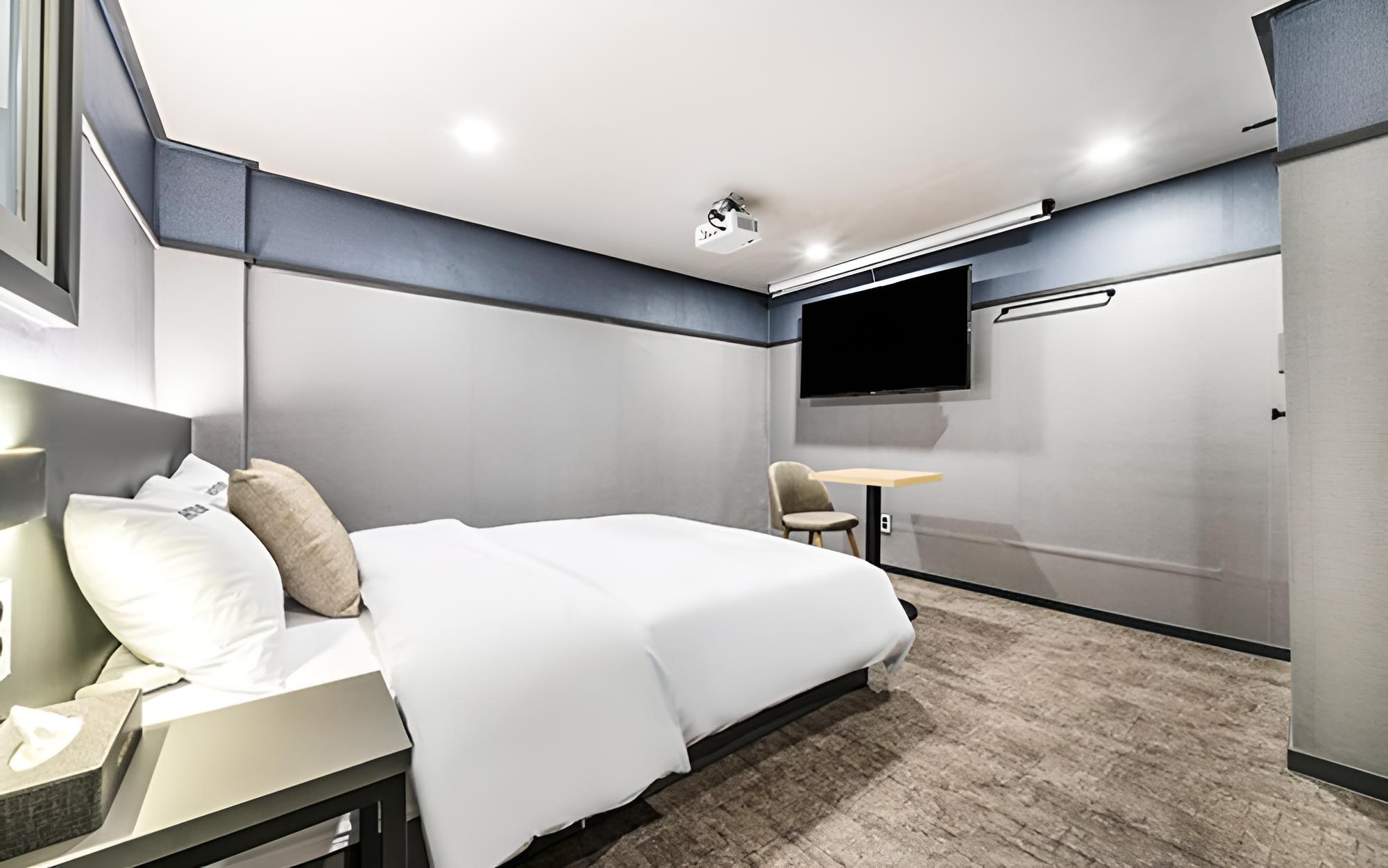 Room (Deluxe room (bathtub Netflix viewing ) photo 3