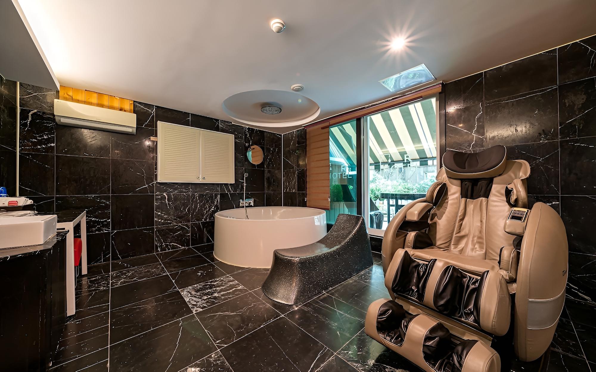 Room (VIP-terrace) - Photo 7