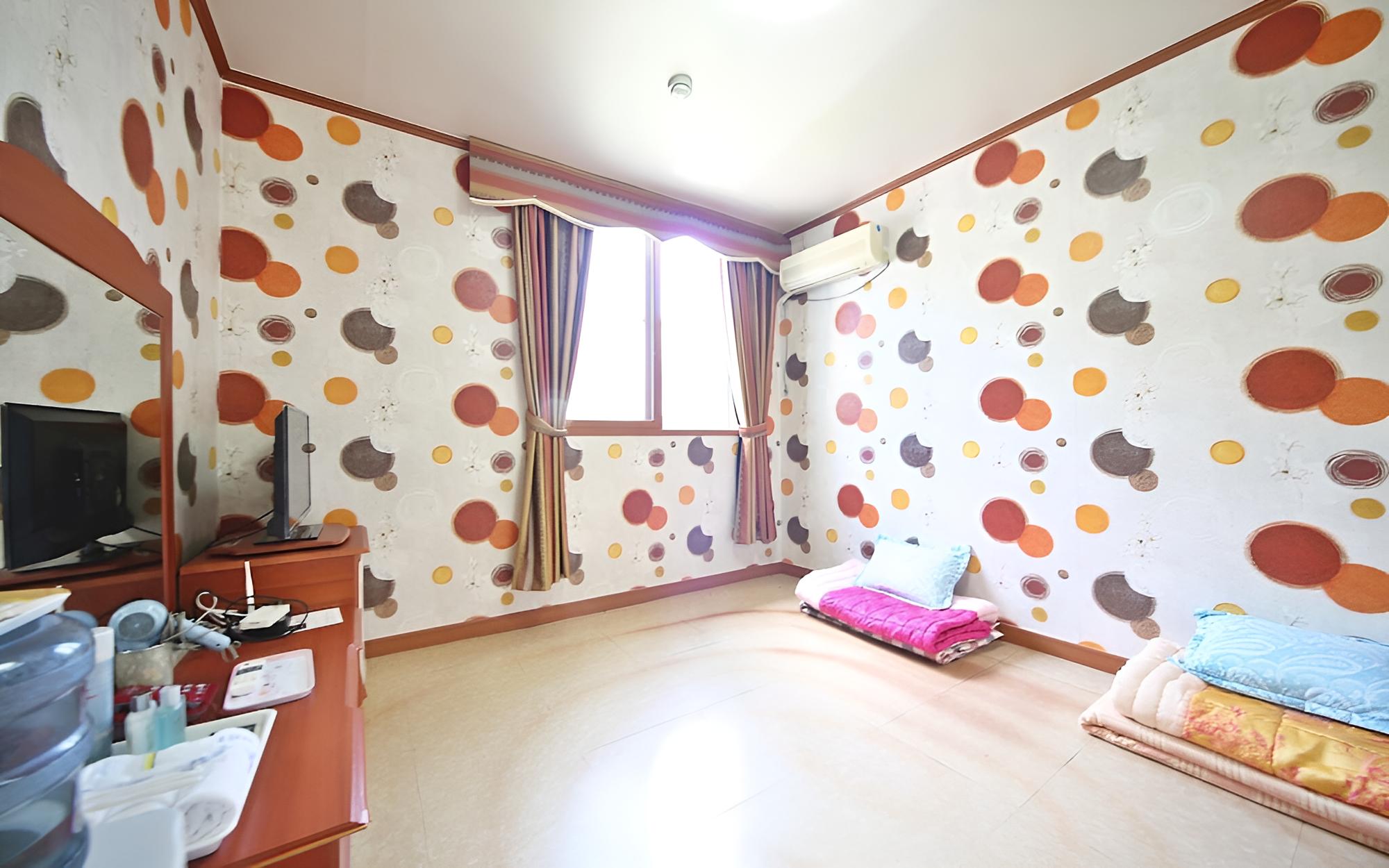 Room (Ondol cattle)