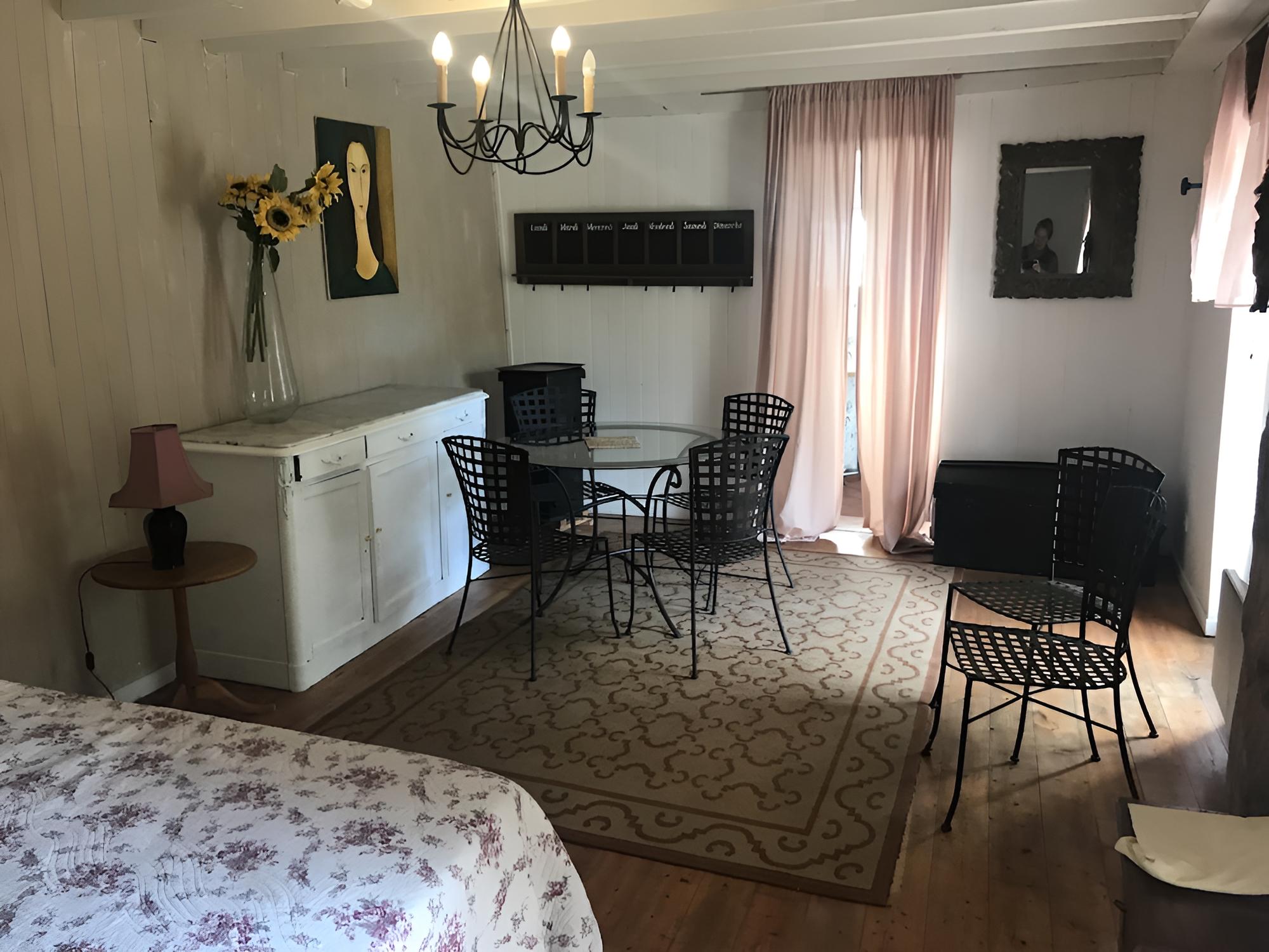 Basic Suite (La Maison bleue) photo 3
