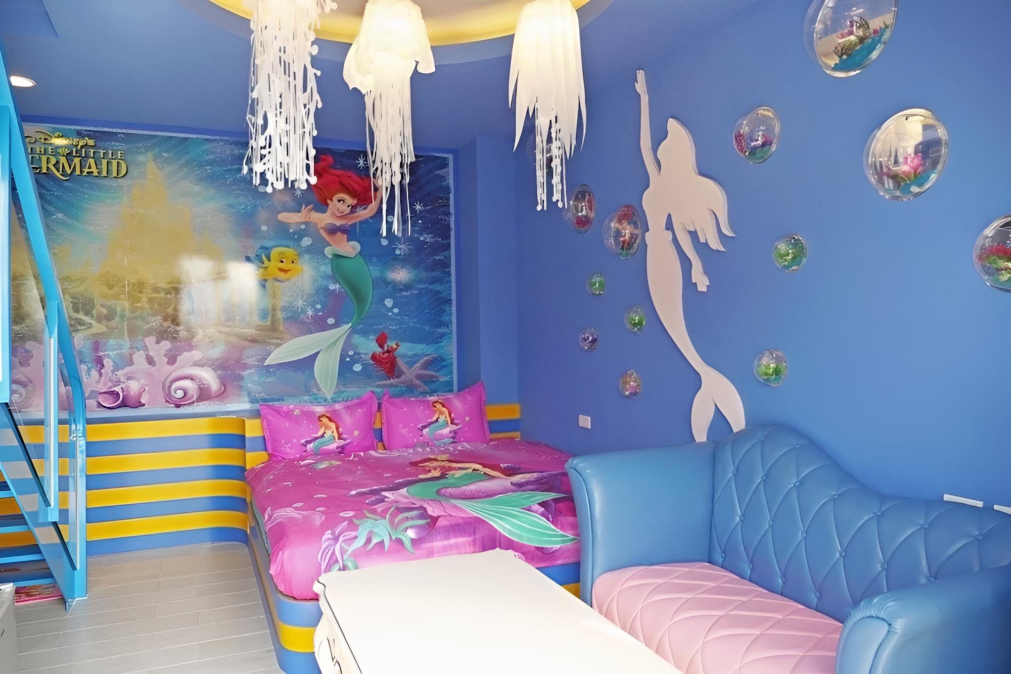 Quadruple Room (Underwater World) photo 2