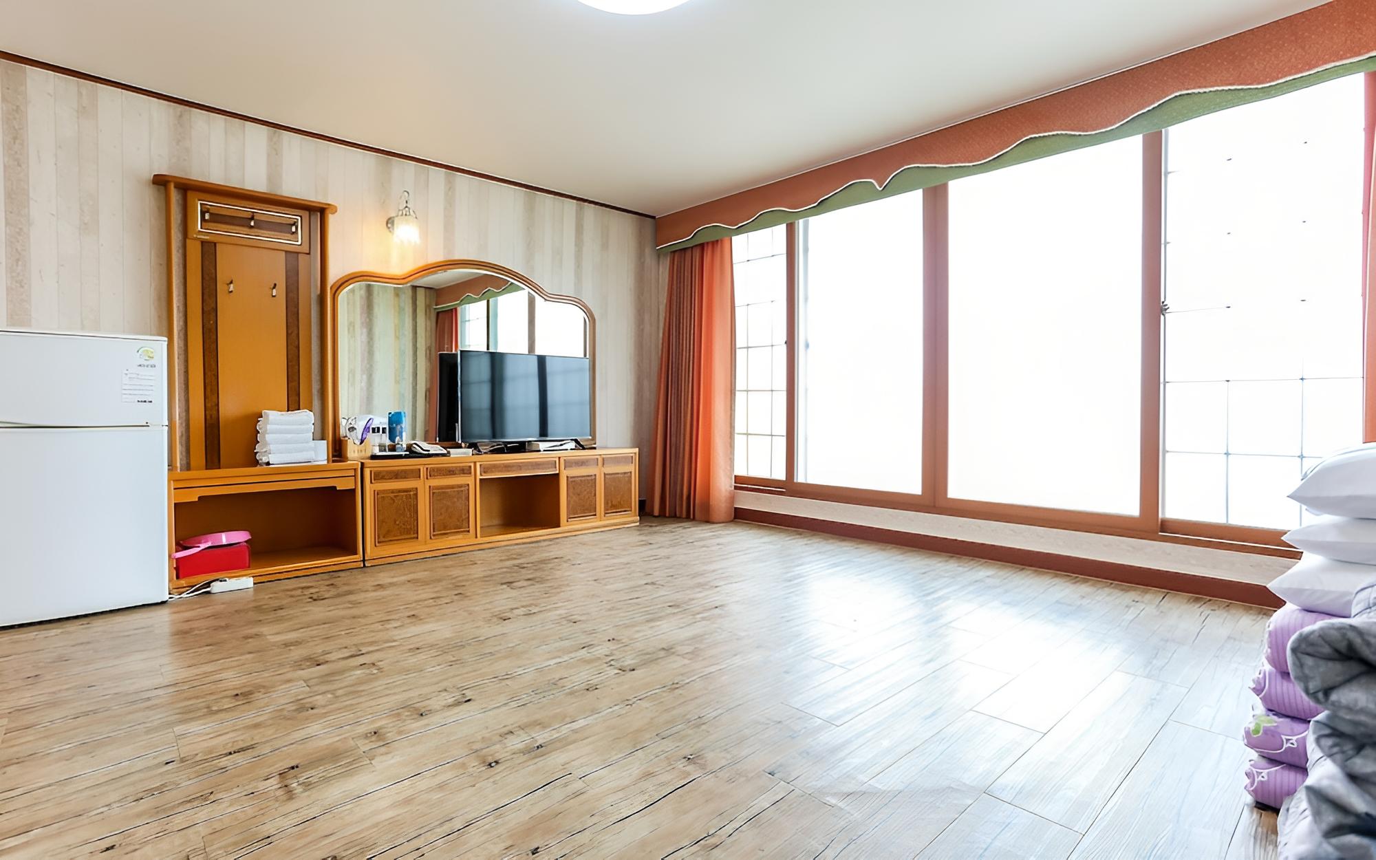 Room (On-dol)