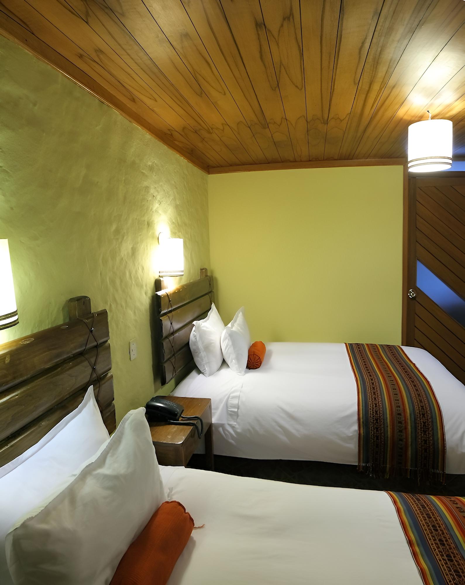 Standard Twin Room photo 3