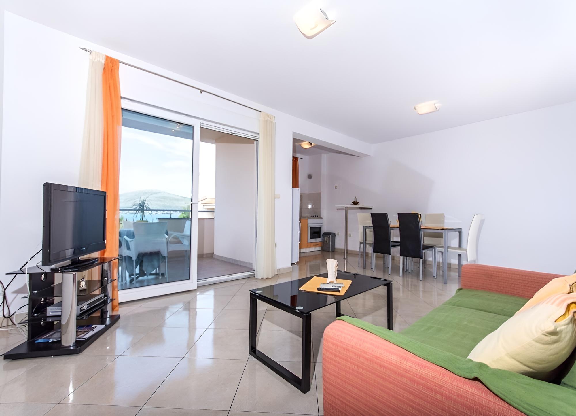 Apartment (Slavica - 70 m from the beach - Lero1) photo 3