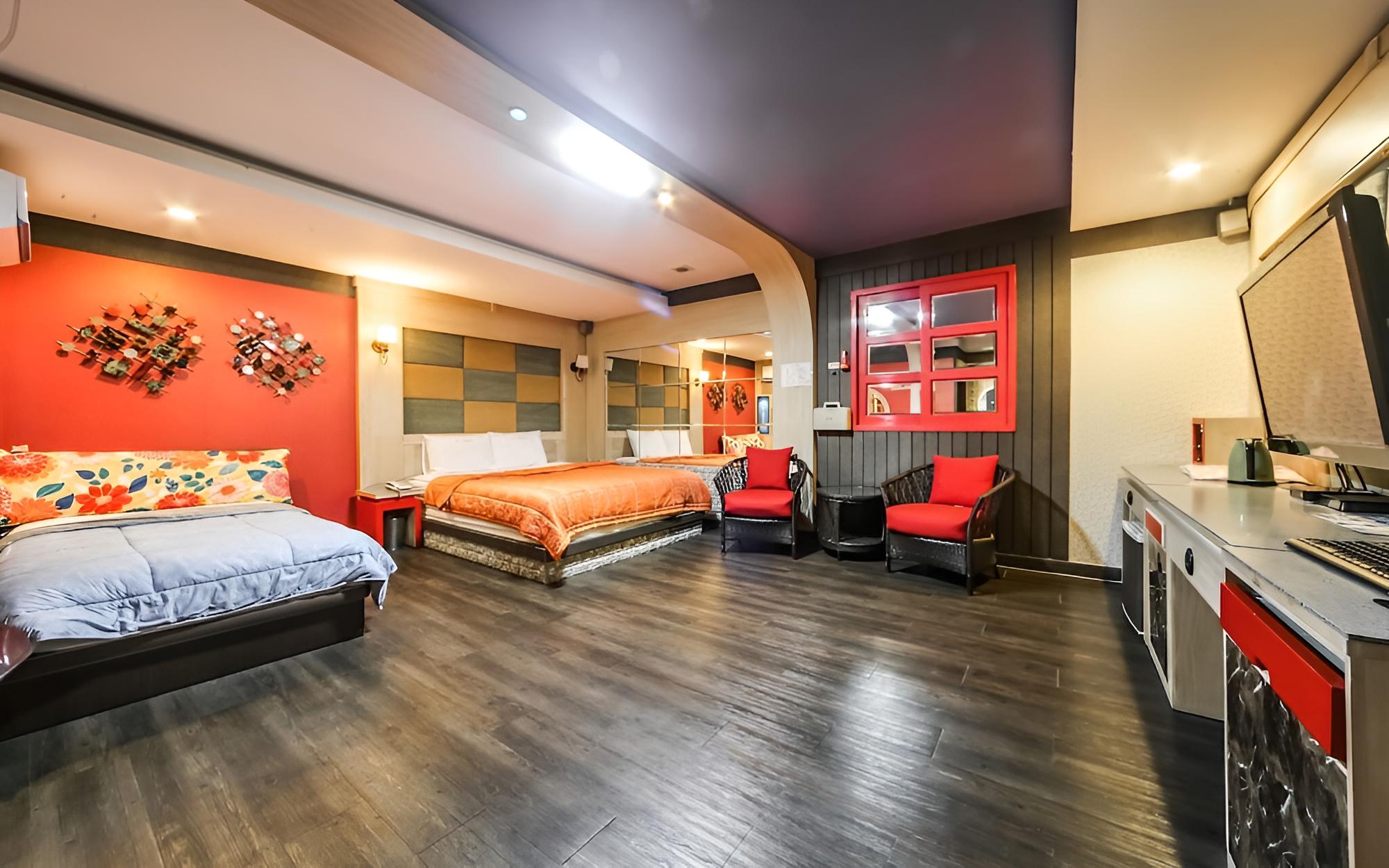 Room (VIP) - Photo 1