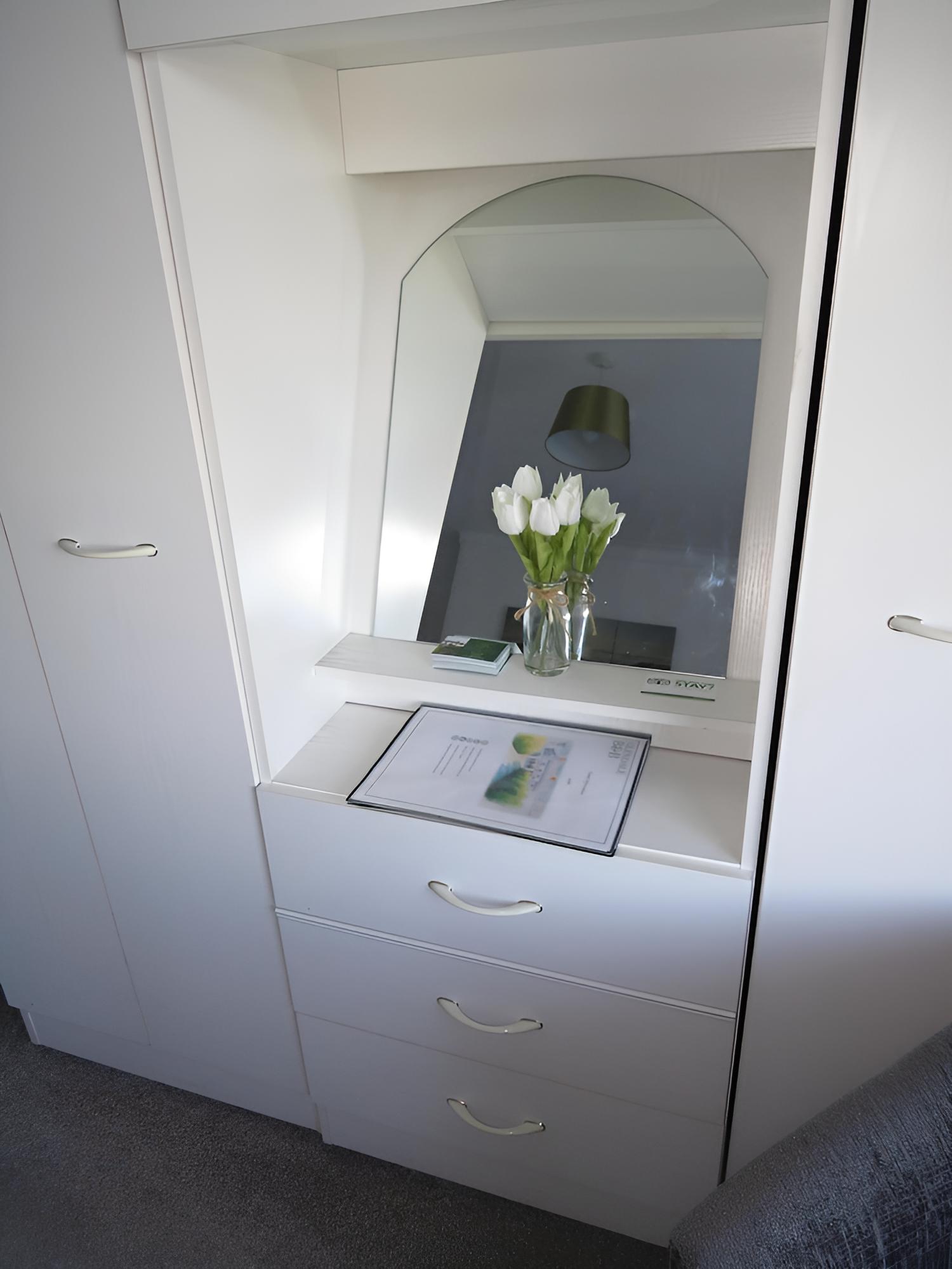 Suite, Ensuite (Room 3)
