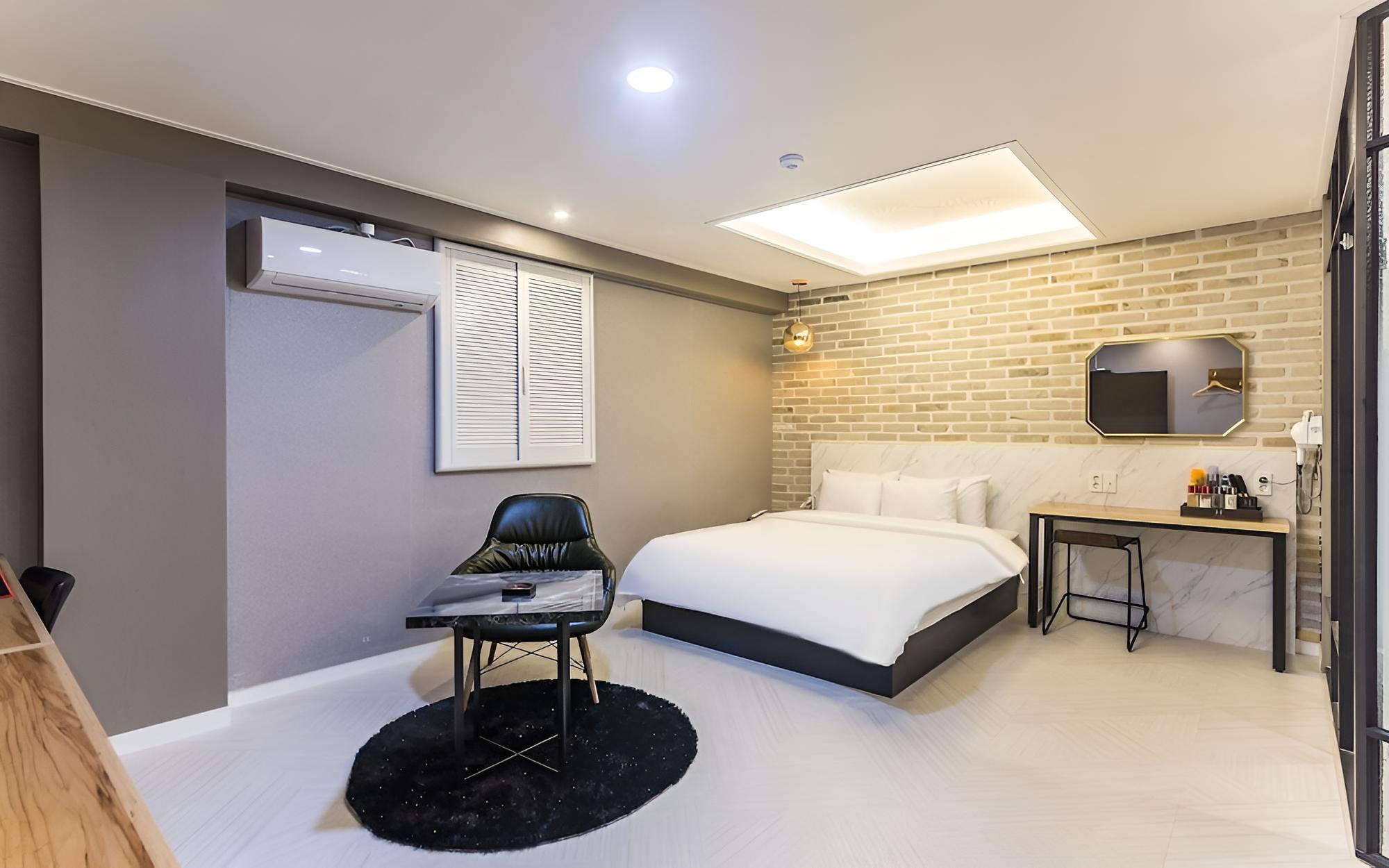 Room (Deluxe-Spa and 1PC)