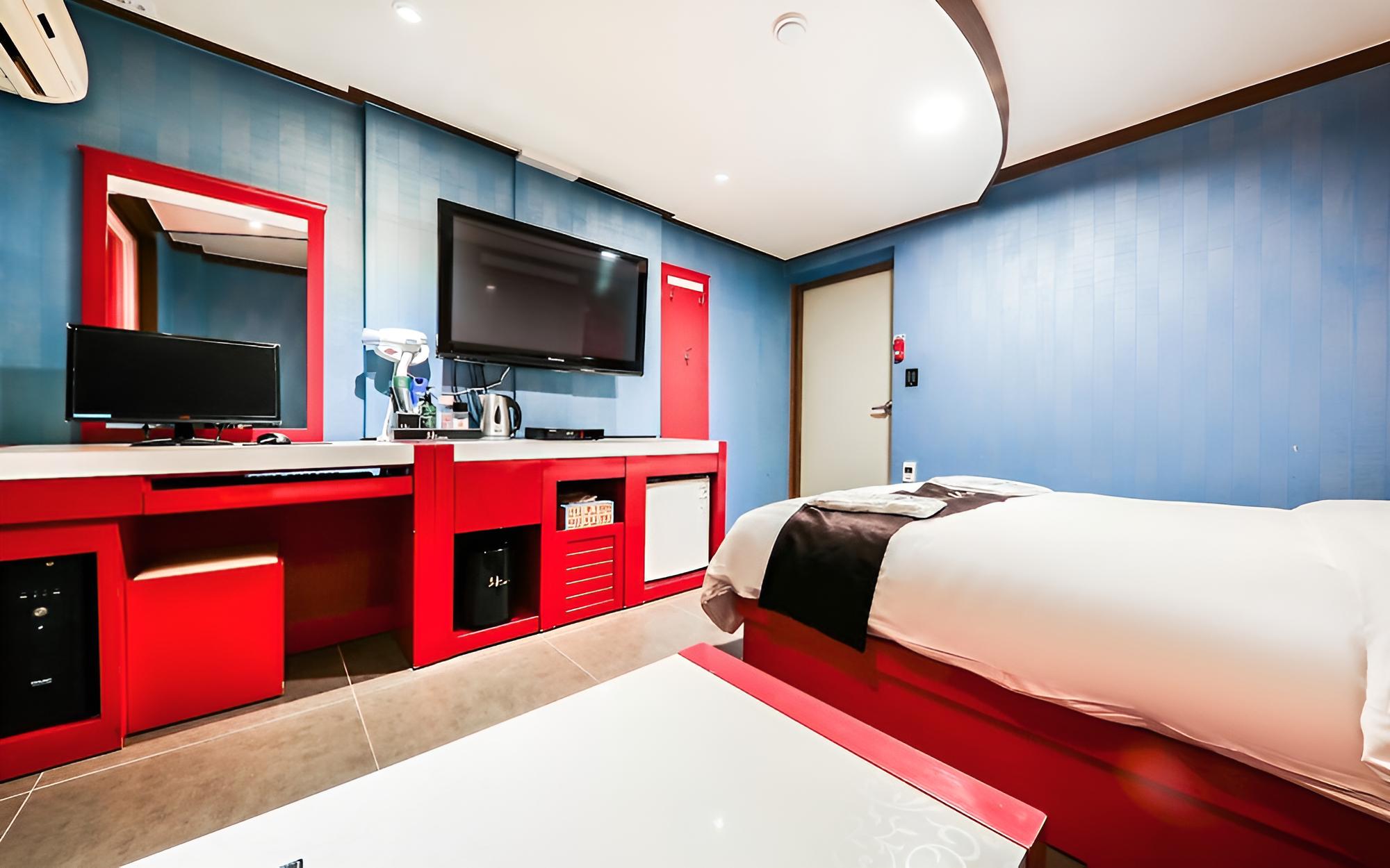 Room (Standard Room)