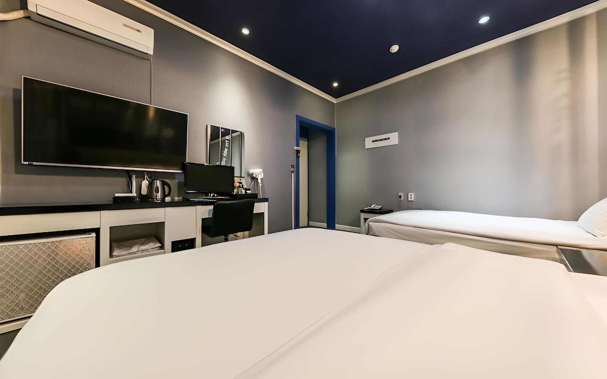 Room (MUSE Double (Twin Bed)) photo 3