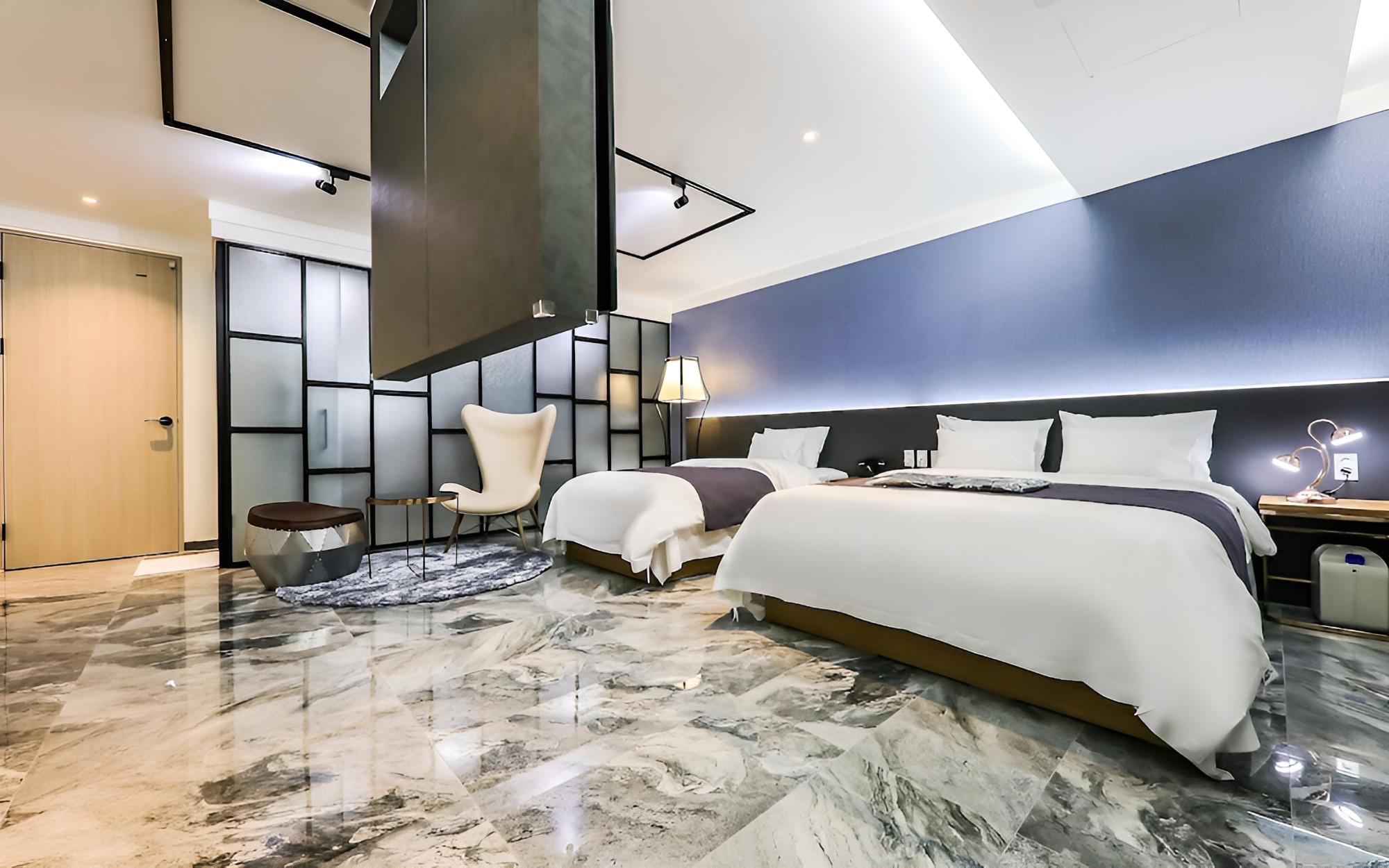 Room (Deluxe (Additional charge for exceedi) - Photo 6