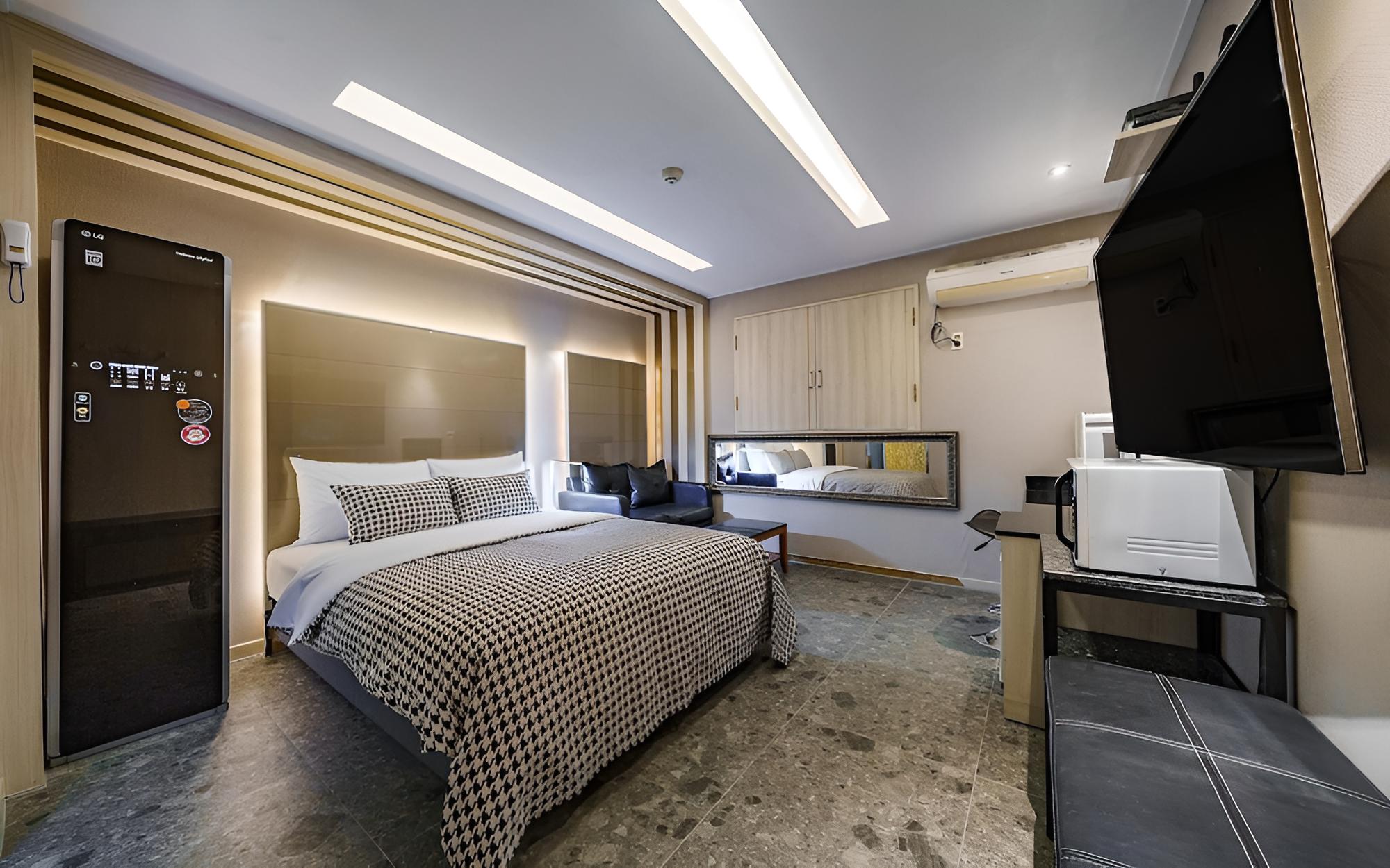 Room (Standard room (ACE bed / styler / air) - Photo 8