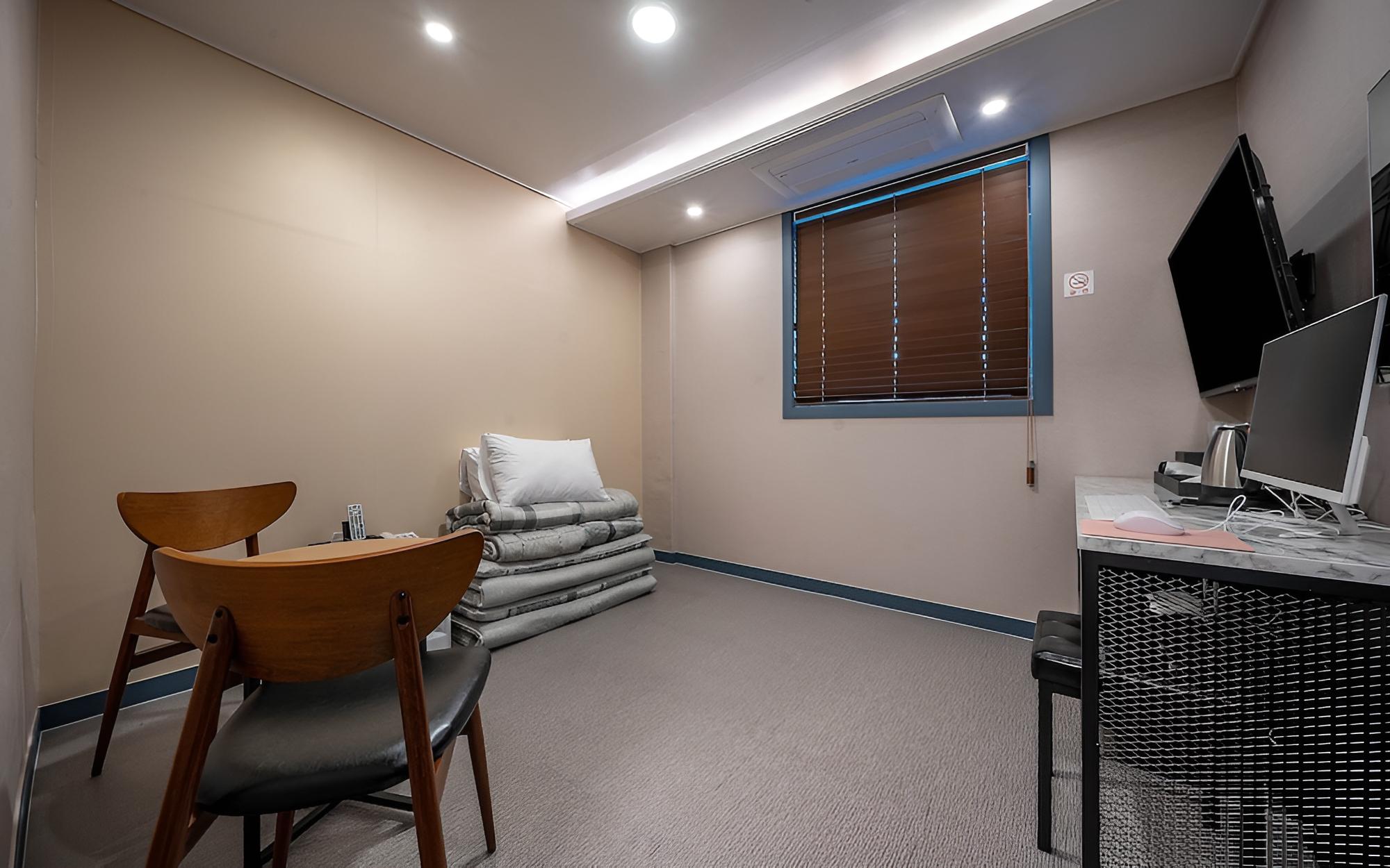 Room (Ondol (TV&PC connection available)) photo 1