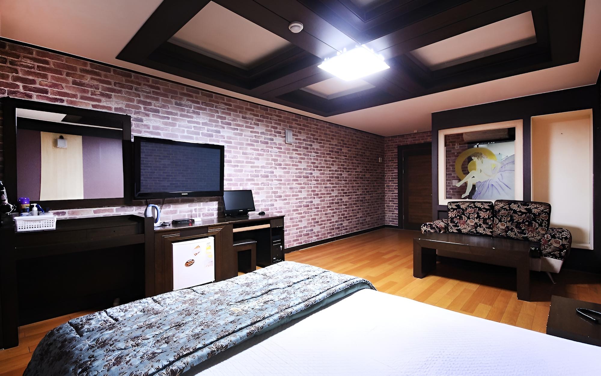 Room (Standard)