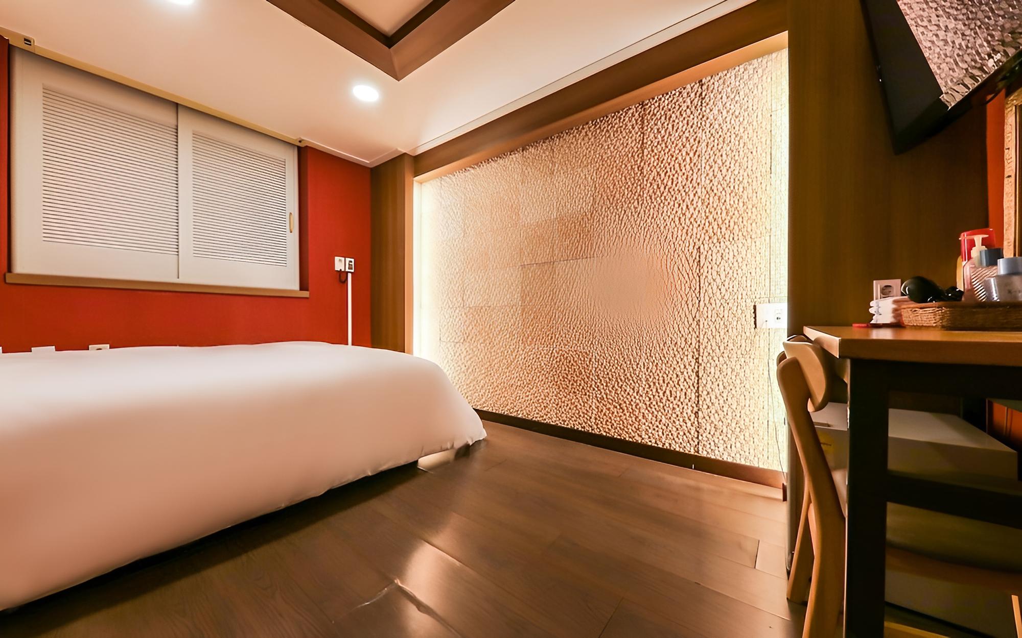 Room (Standard room (bed))