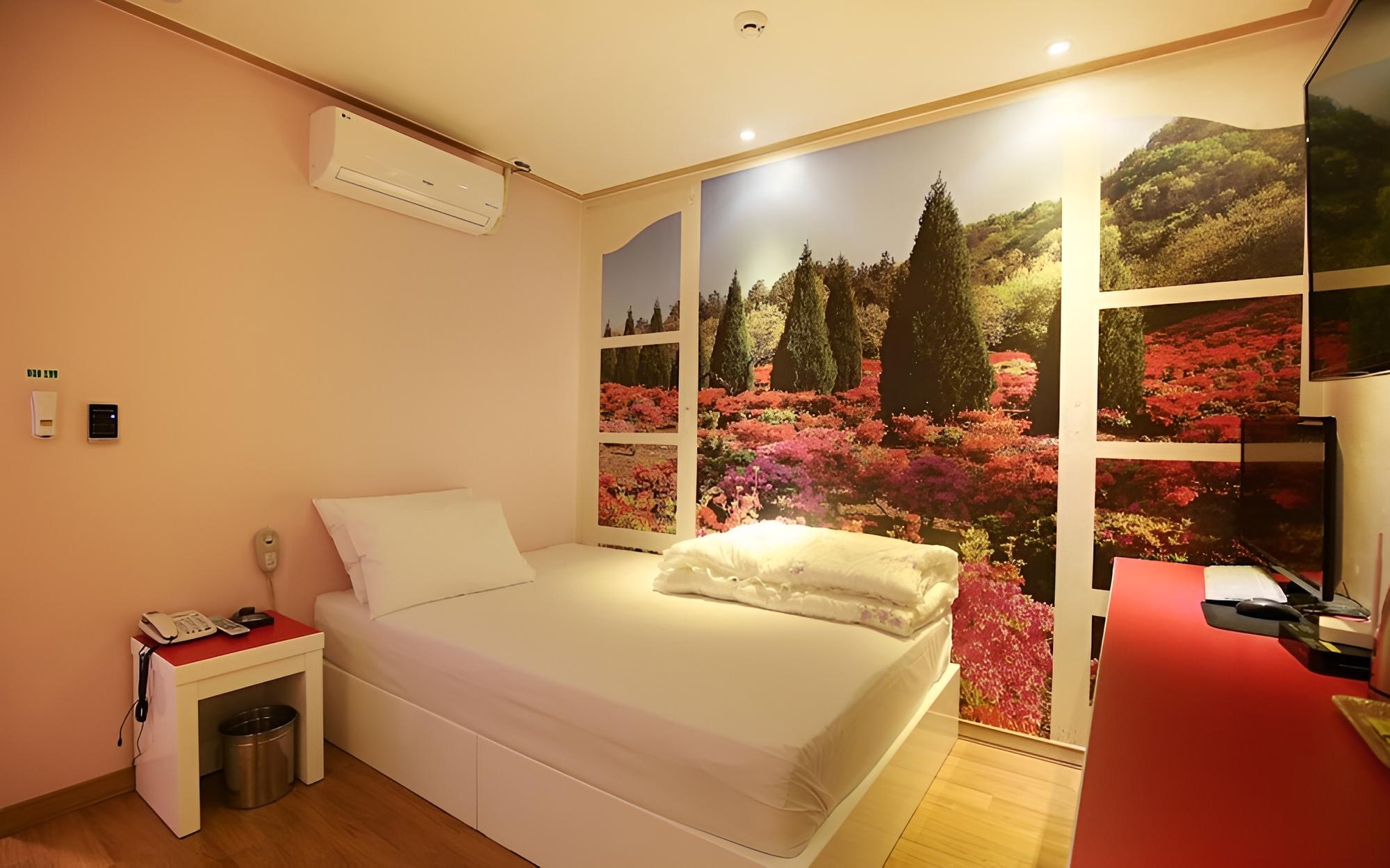 Room (General room (pc available)) photo 1