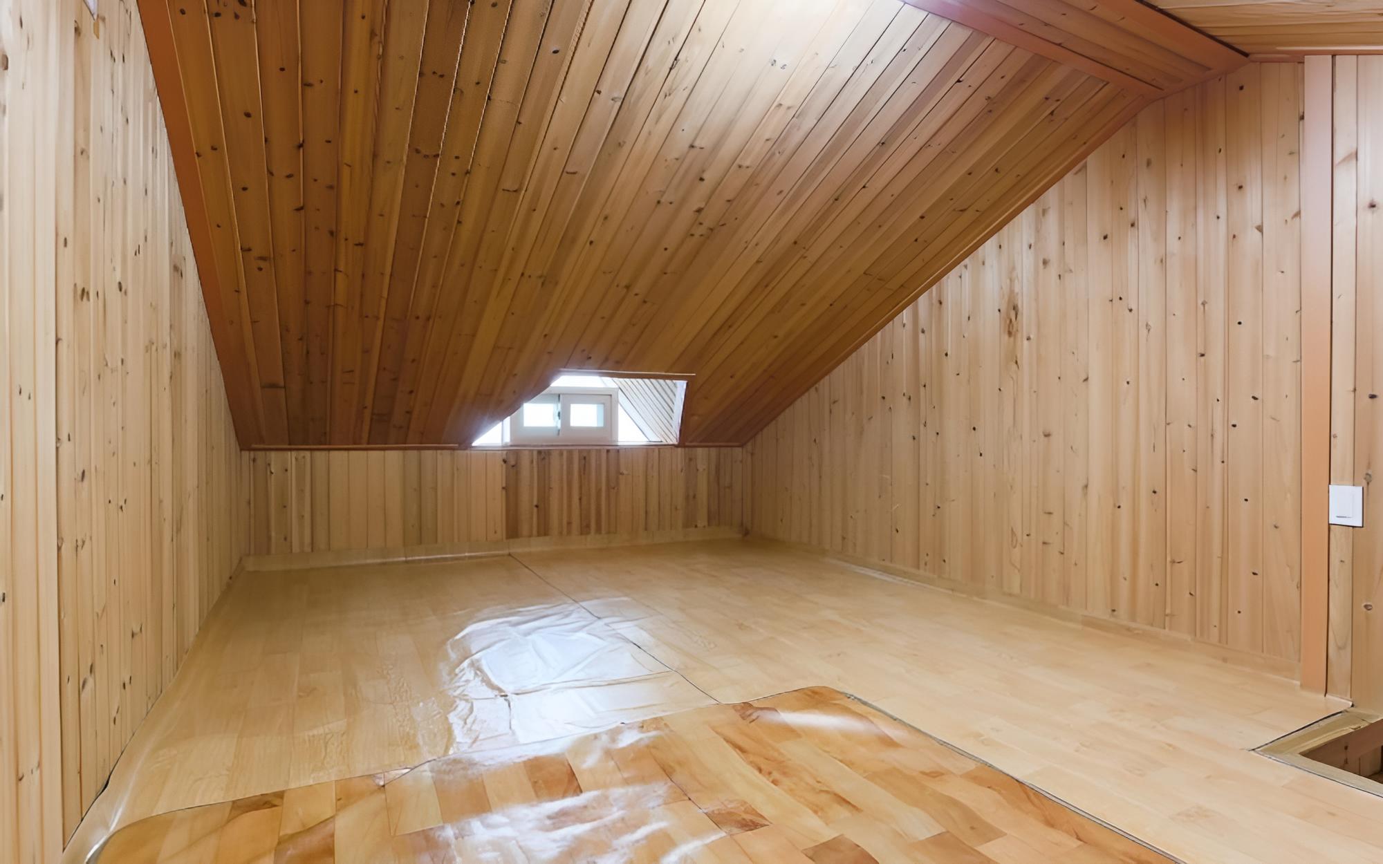 Room (Freesia (Duplex))