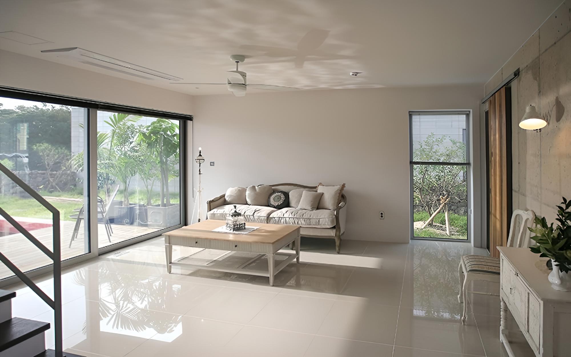 Room (Mamaison (Unshared House Jacuzzi))