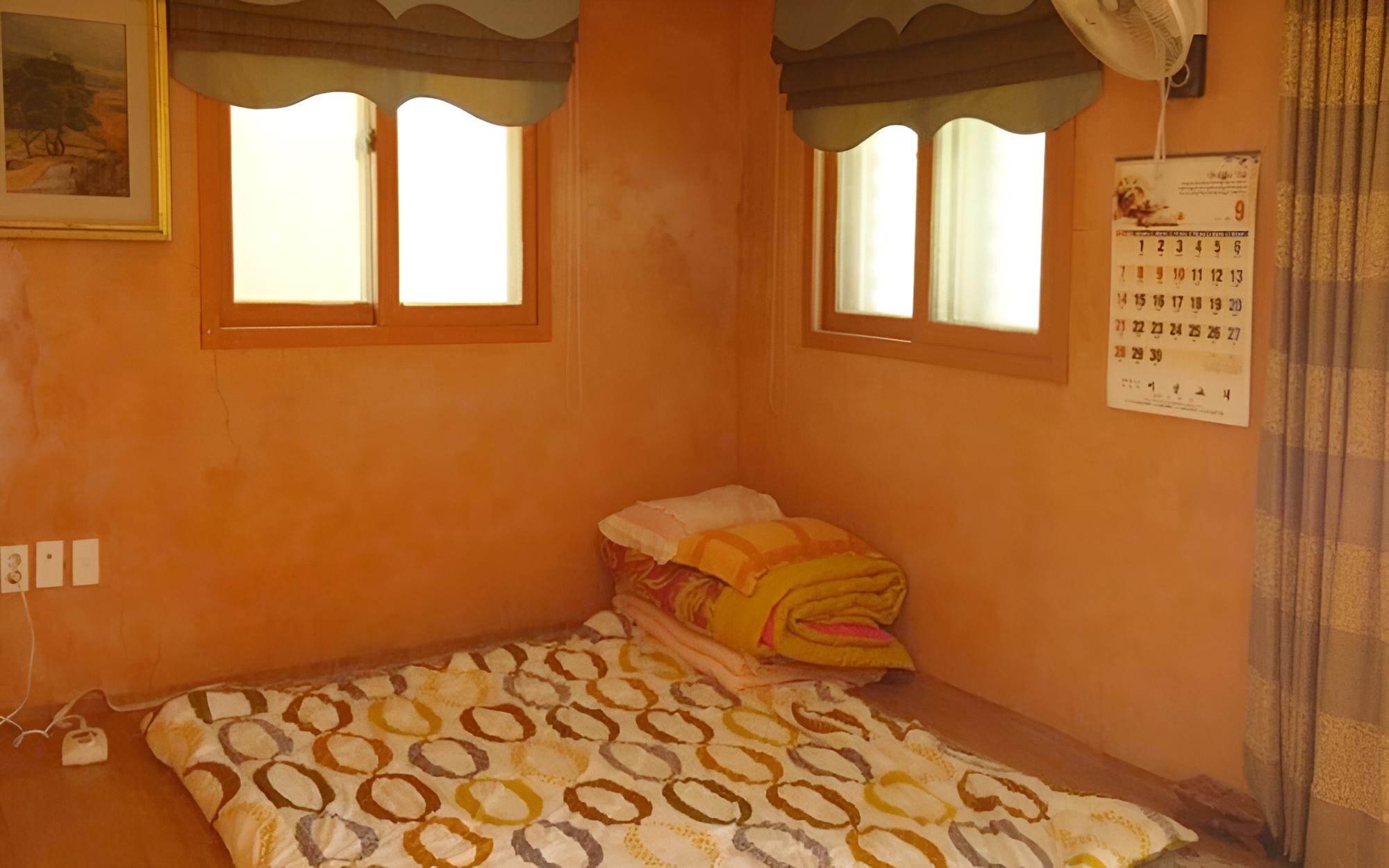 Room (Salangchae 1)