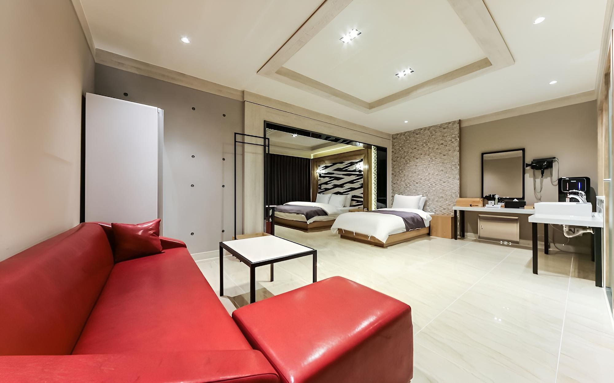 Room (Twin deluxe) - Photo 2