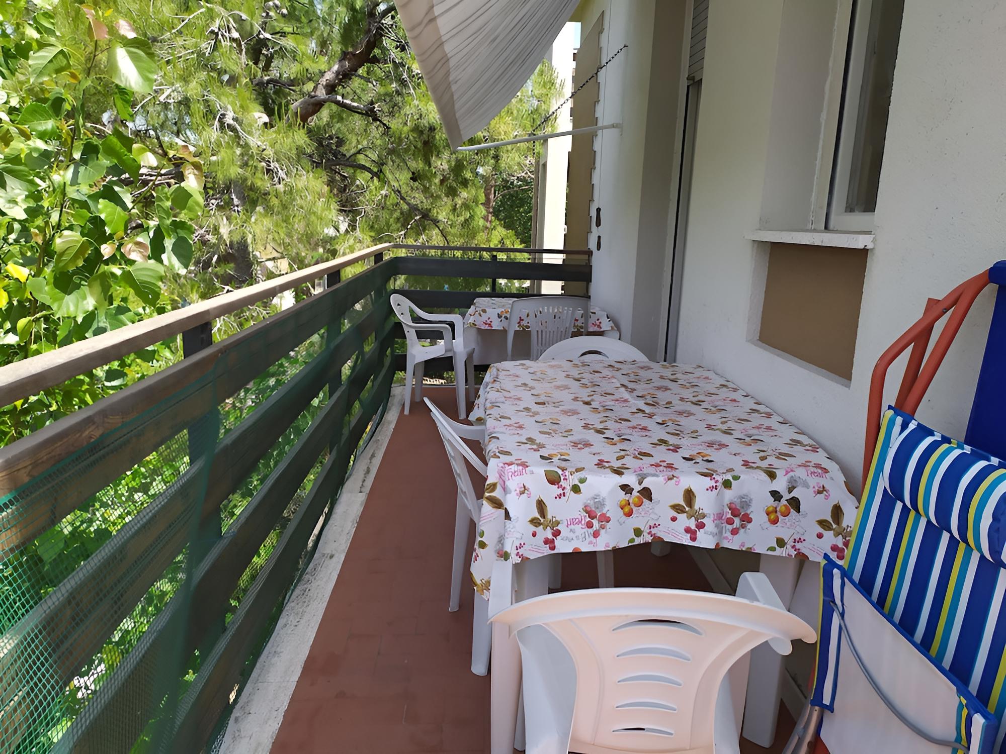 Apartment, 2 Bedrooms, Terrace, Garden View photo 2