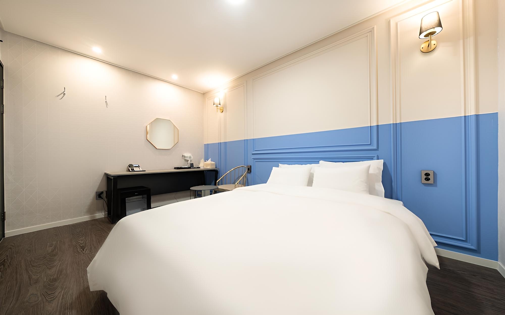 Room (Standard Standard A)