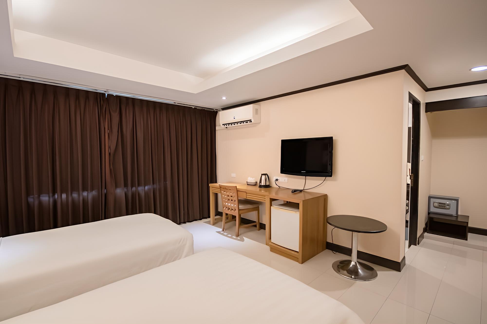 Trendy Twin Room photo 3