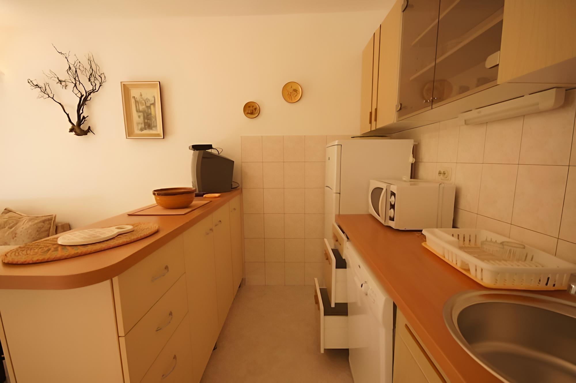 House (PAULO2 - great location near the sea )