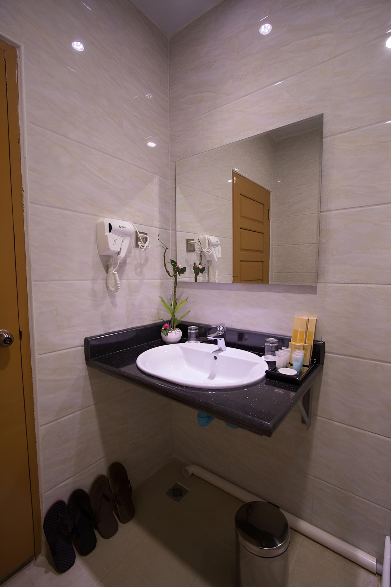 Grand Deluxe Room photo 3